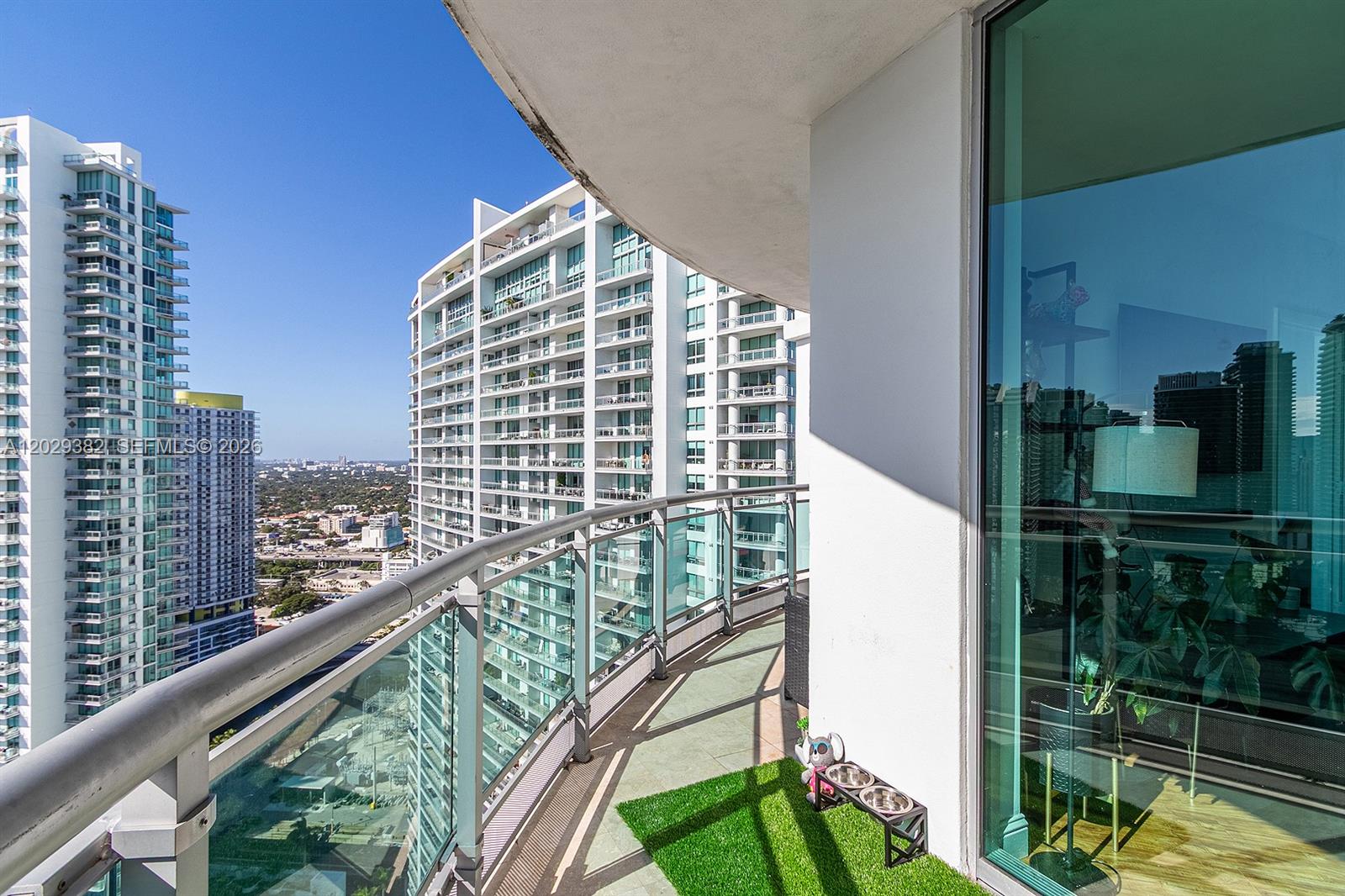 350 S Miami Ave Unit: 3914
