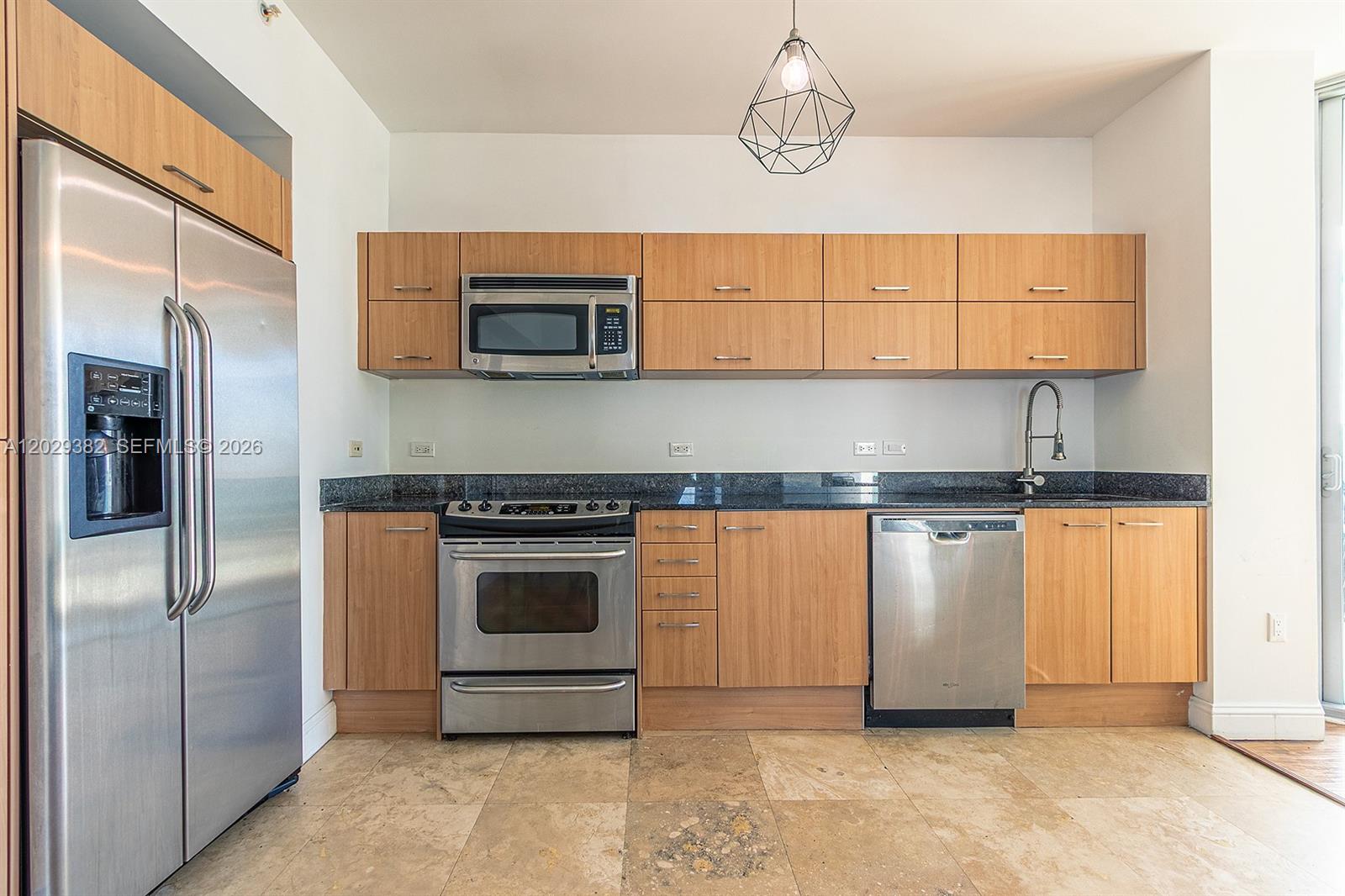 350 S Miami Ave Unit: 3914