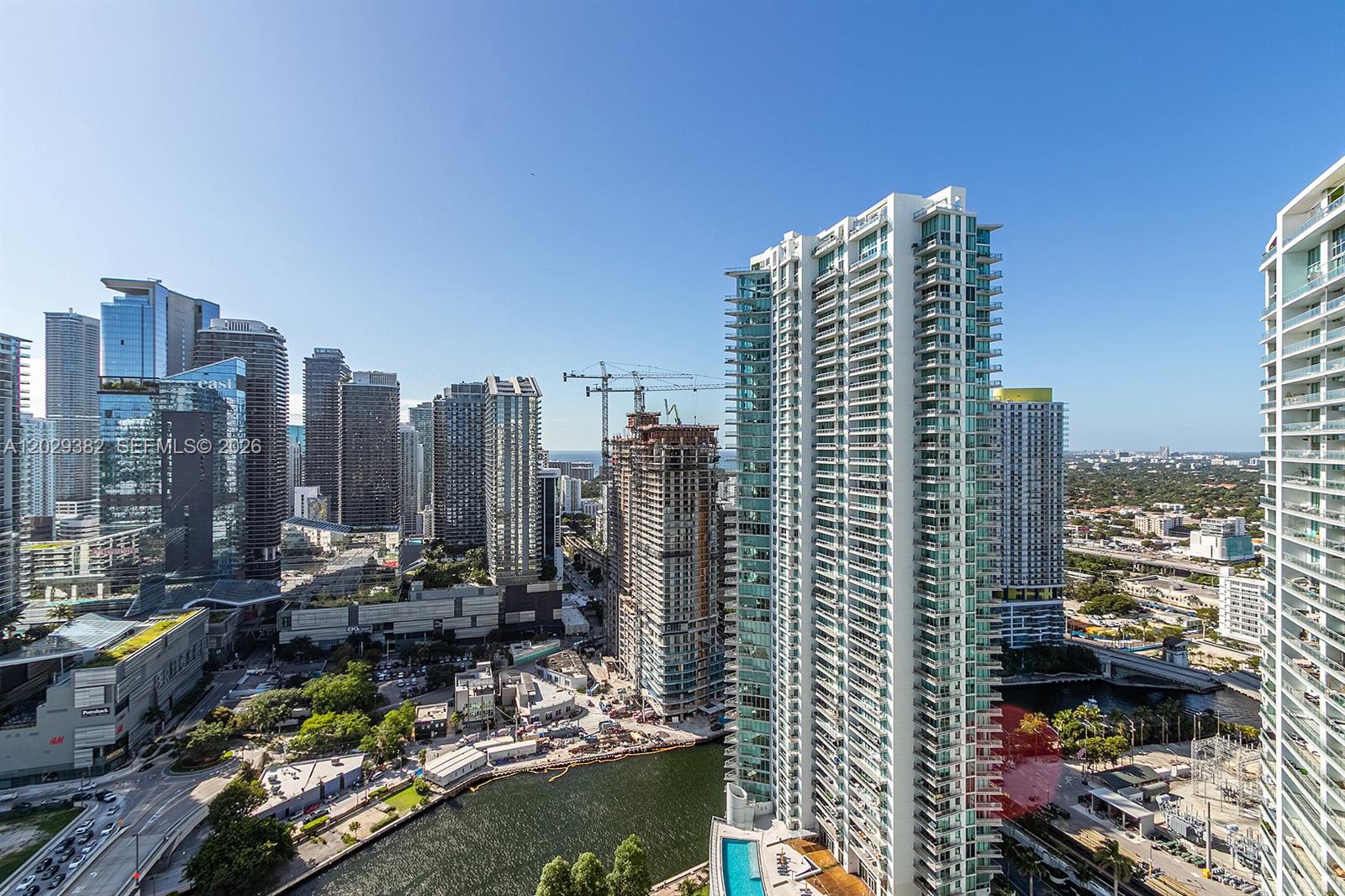350 S Miami Ave Unit: 3914