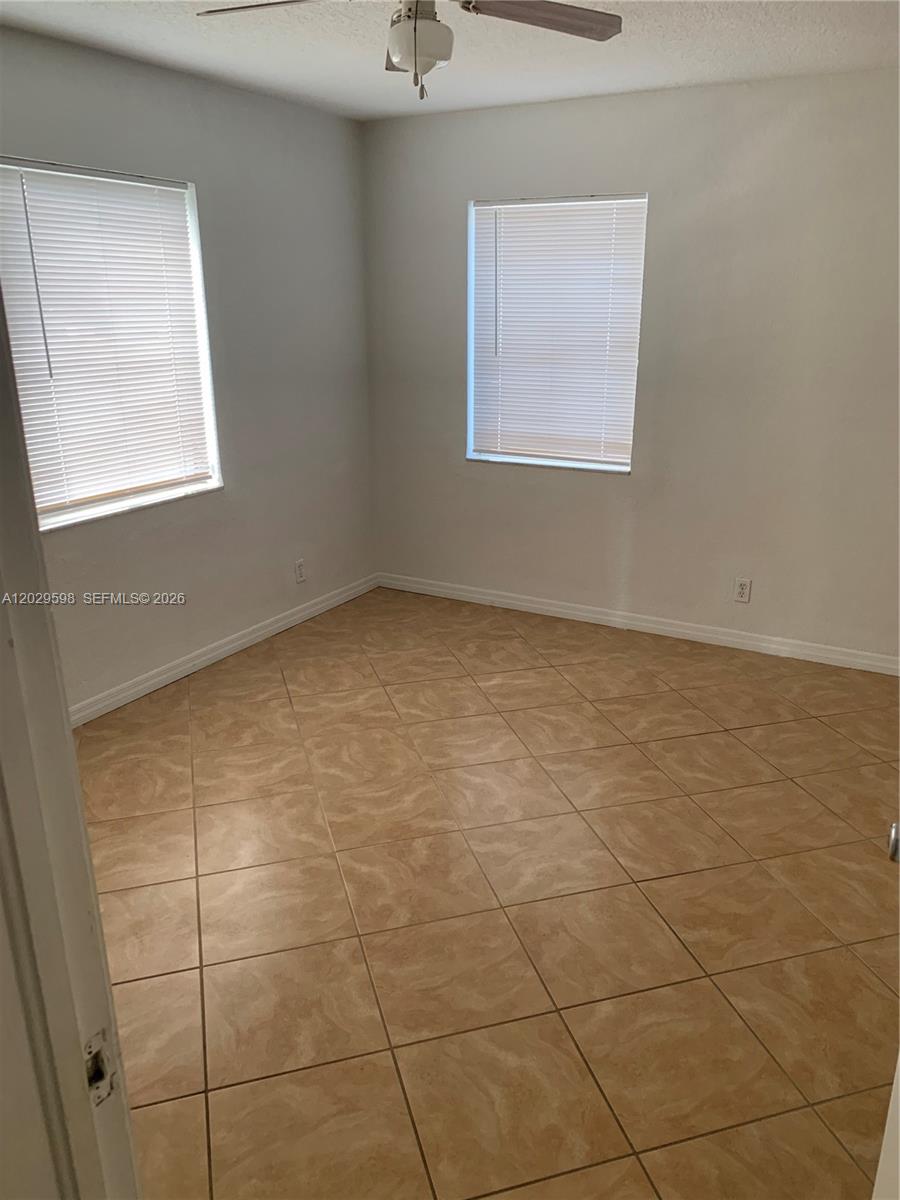 5616 Arthur St Unit: N