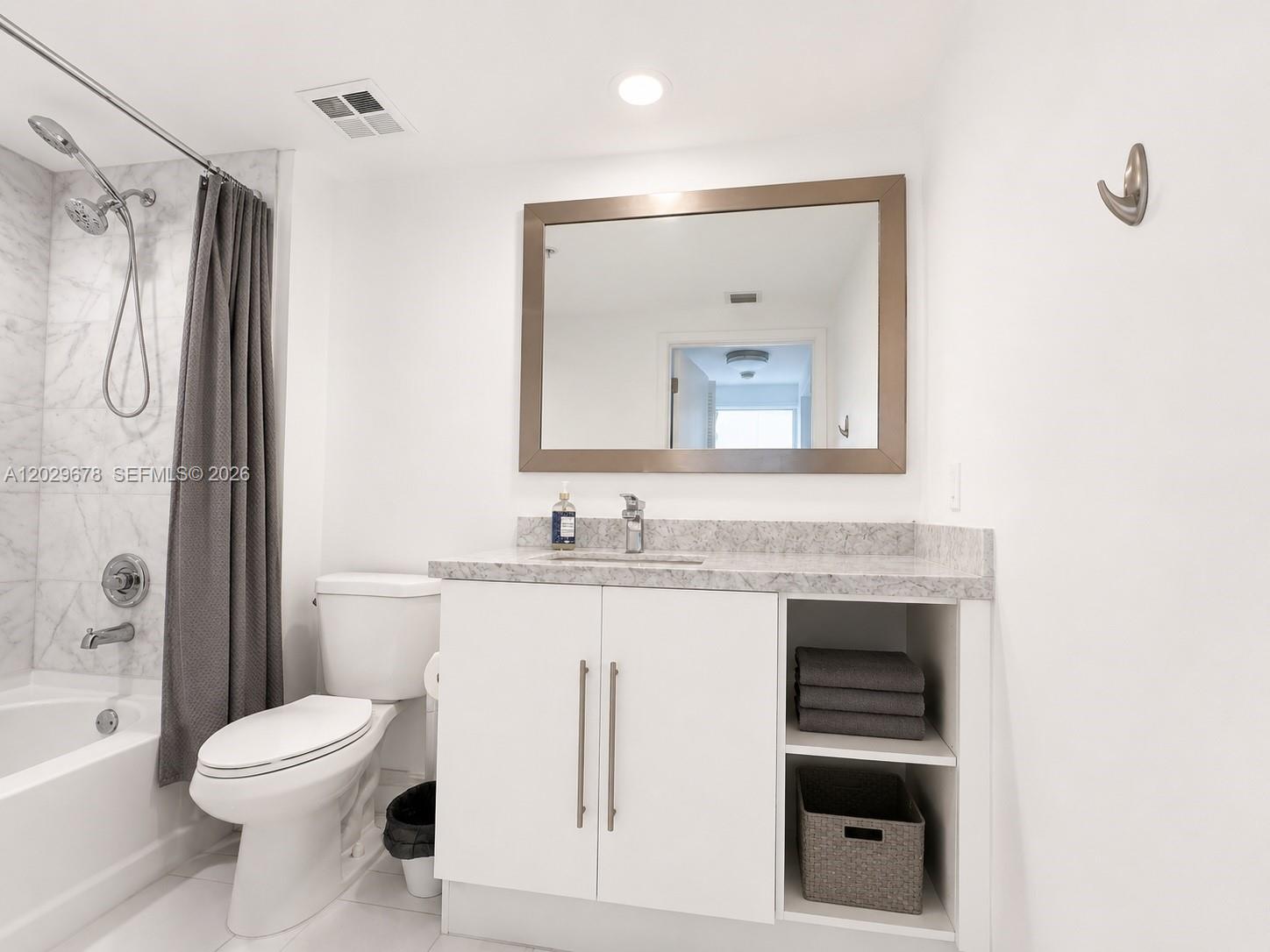 325 S Biscayne Blvd # 717