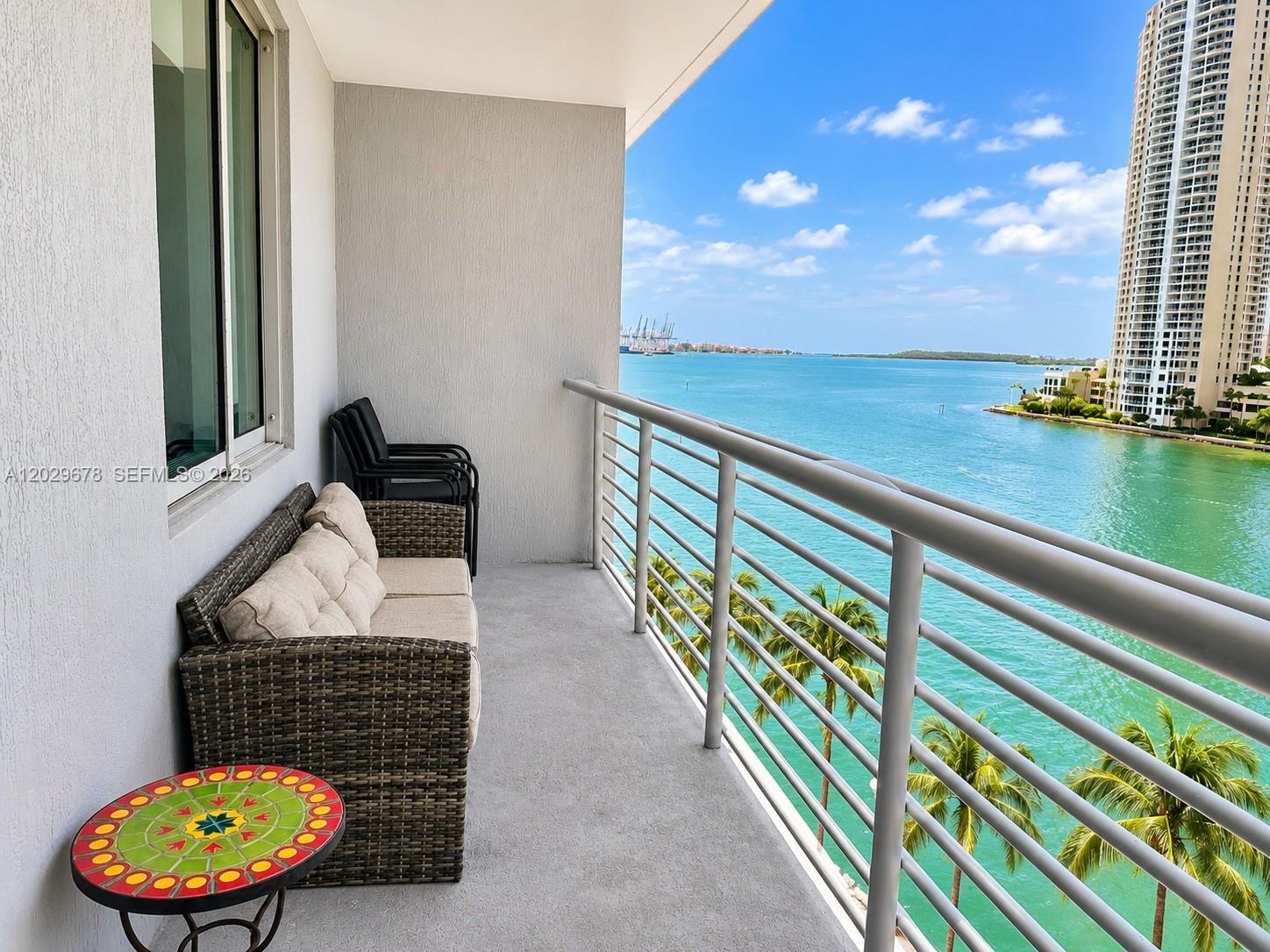 325 S Biscayne Blvd # 717