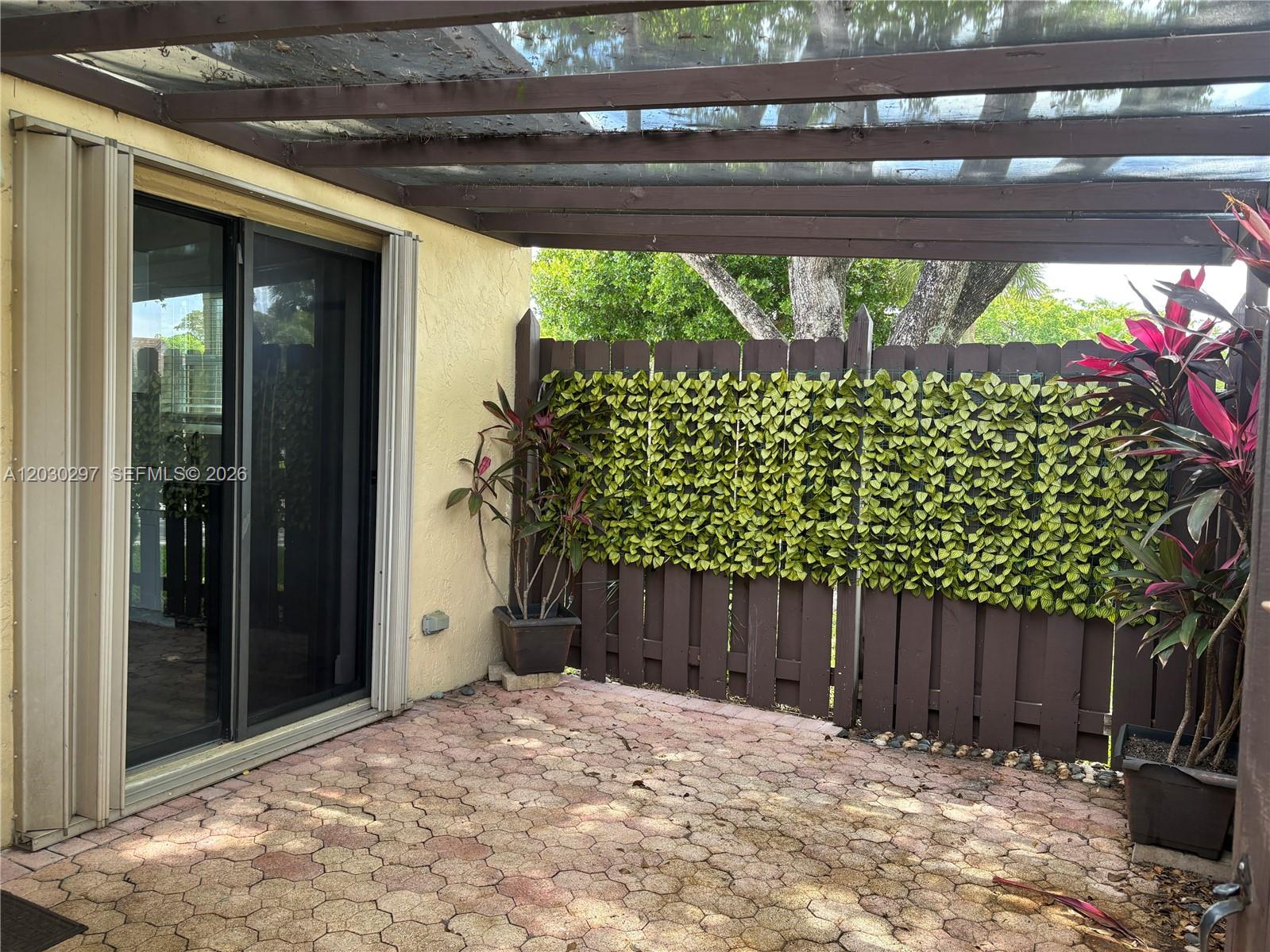 100 Gate Rd # 63 Unit: 3-63