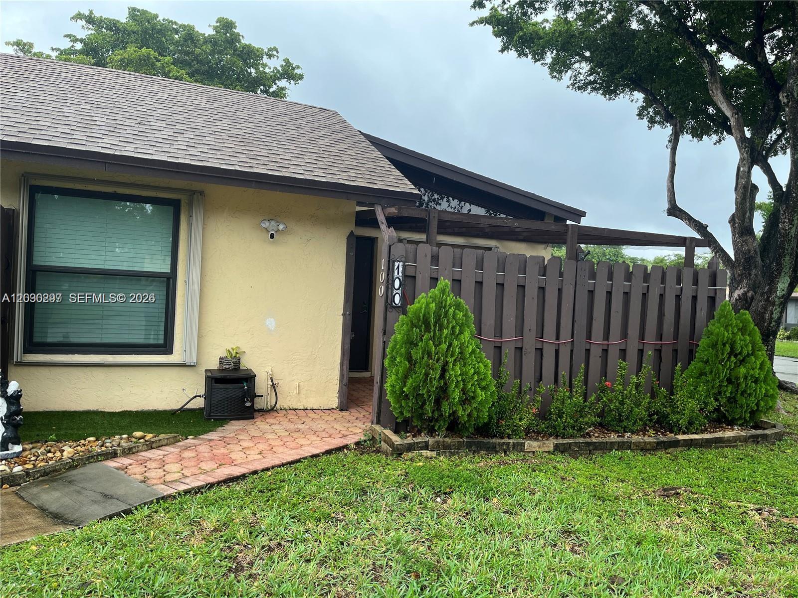 100 Gate Rd # 63 Unit: 3-63