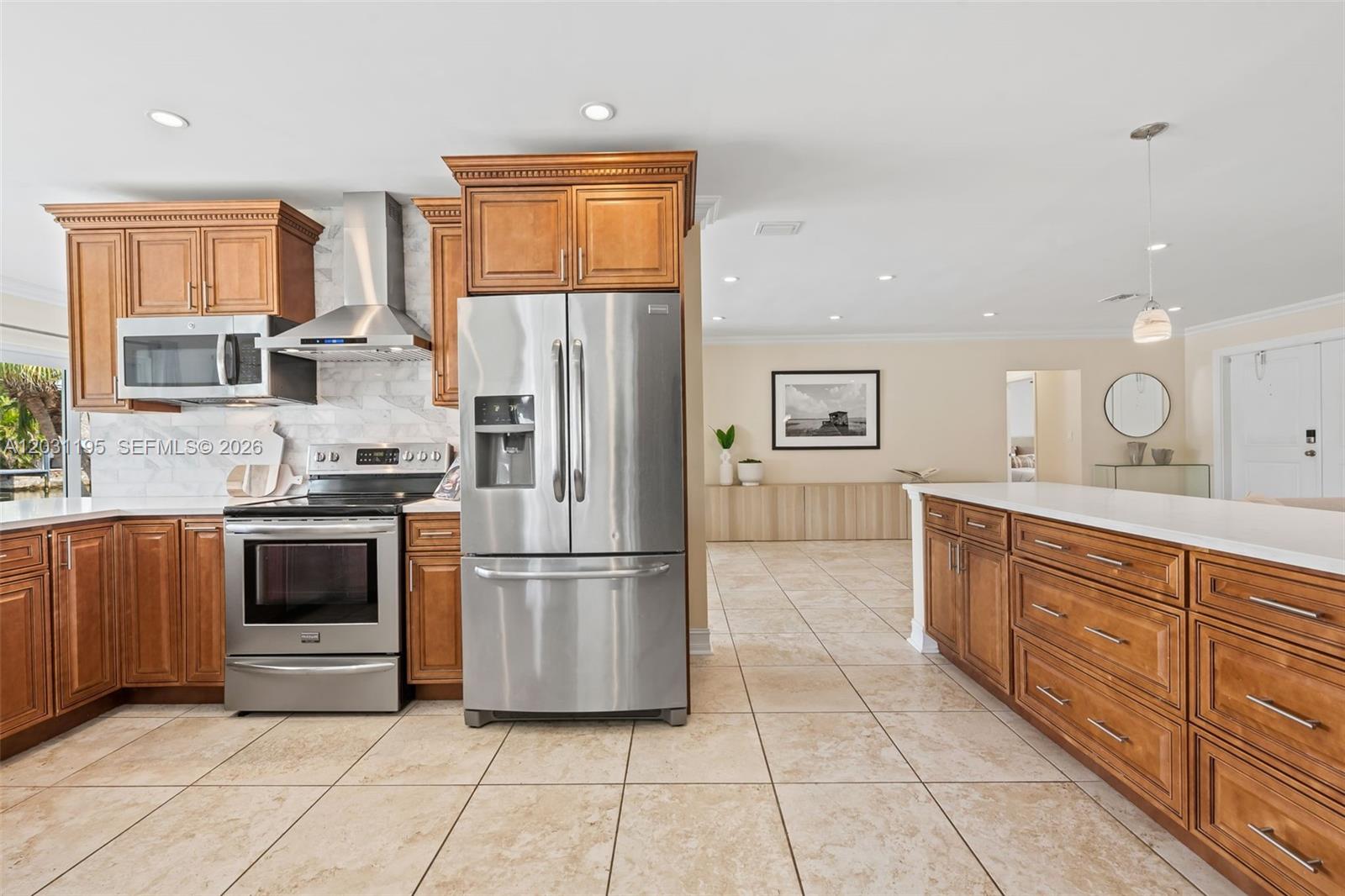 370 SE 12th Ave
