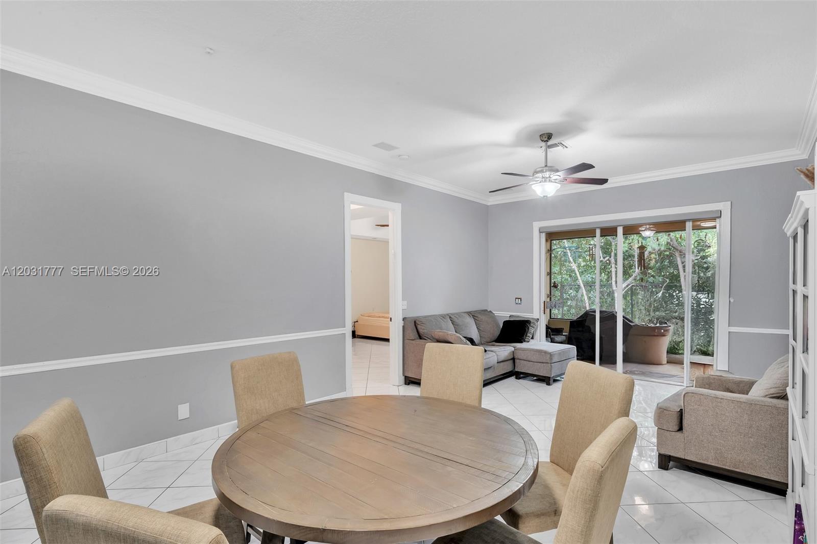 8908 NW 40th St