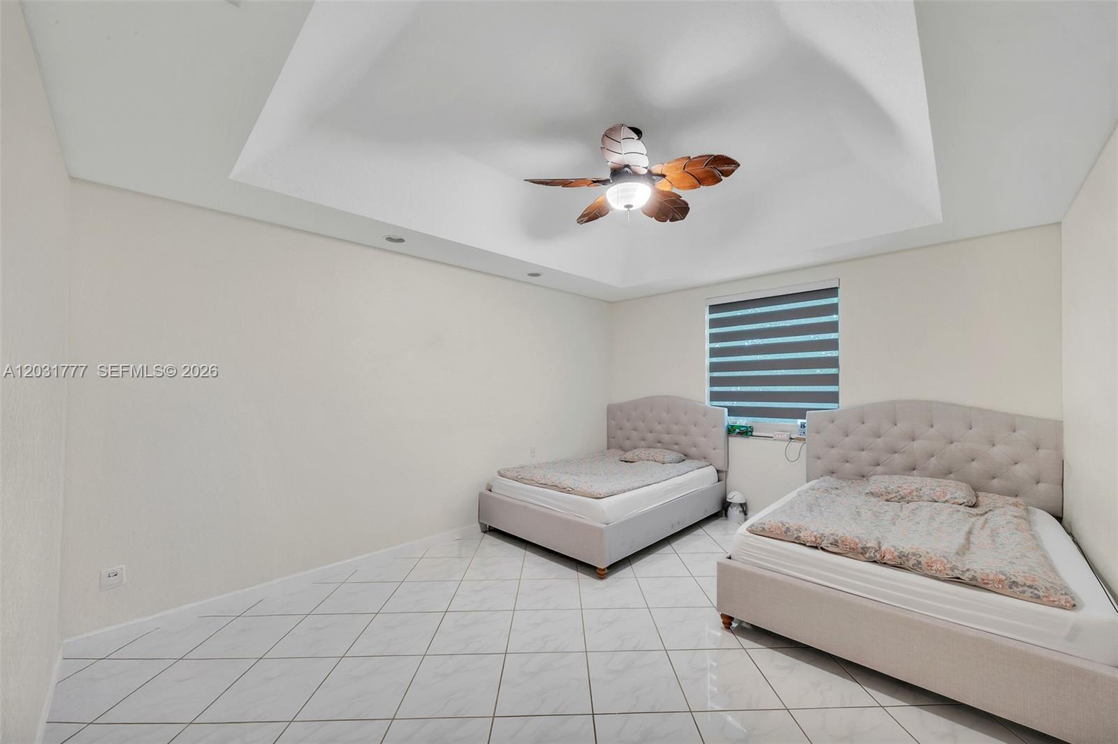 8908 NW 40th St