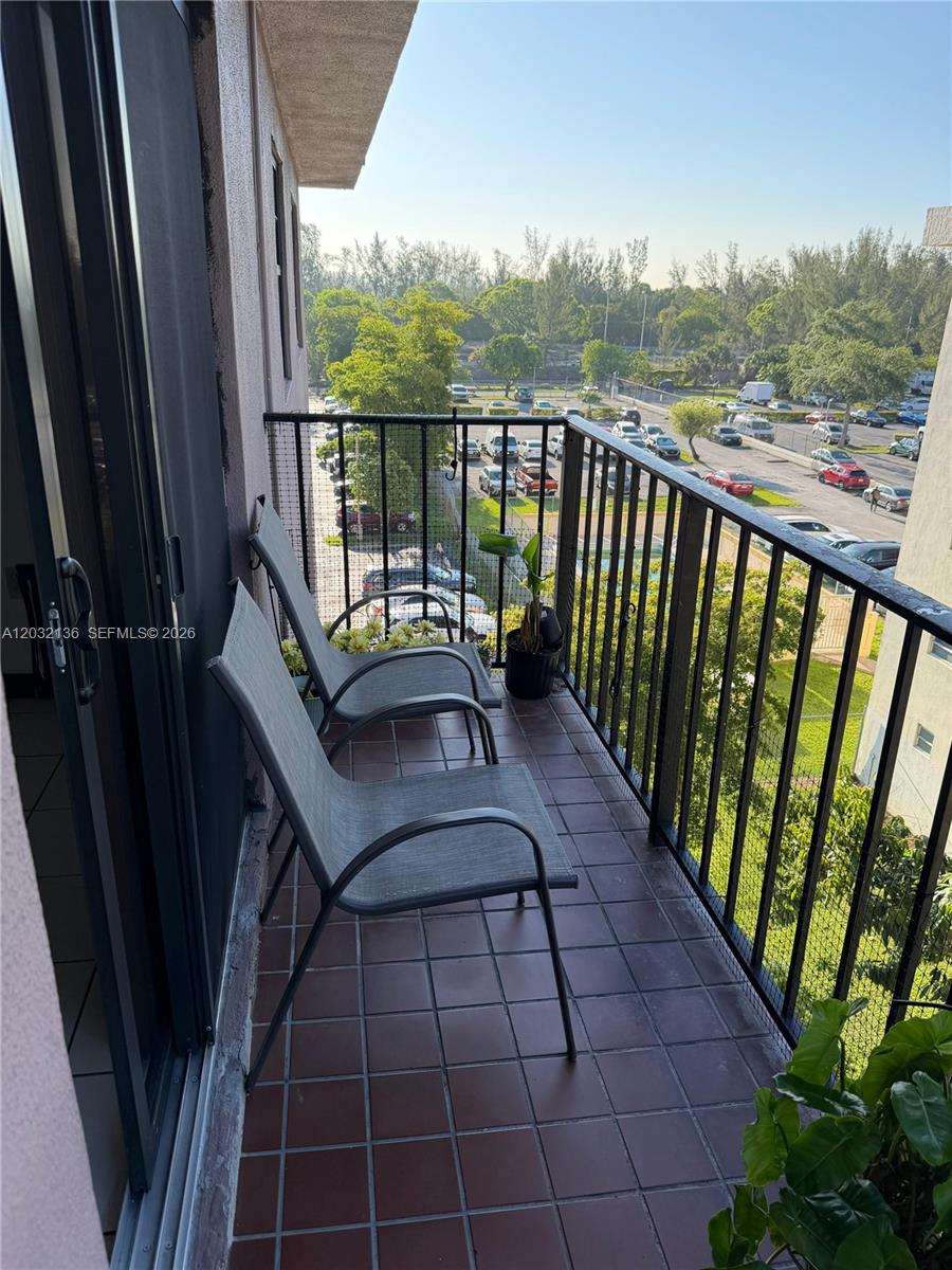 605 NW 72nd Ave # 509