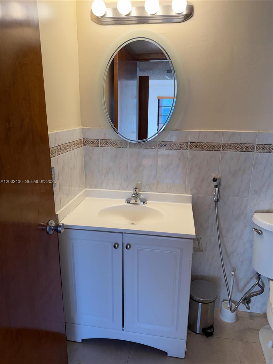 605 NW 72nd Ave # 509