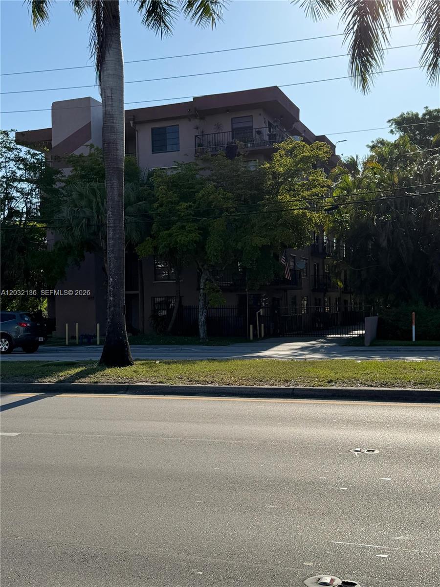 605 NW 72nd Ave # 509