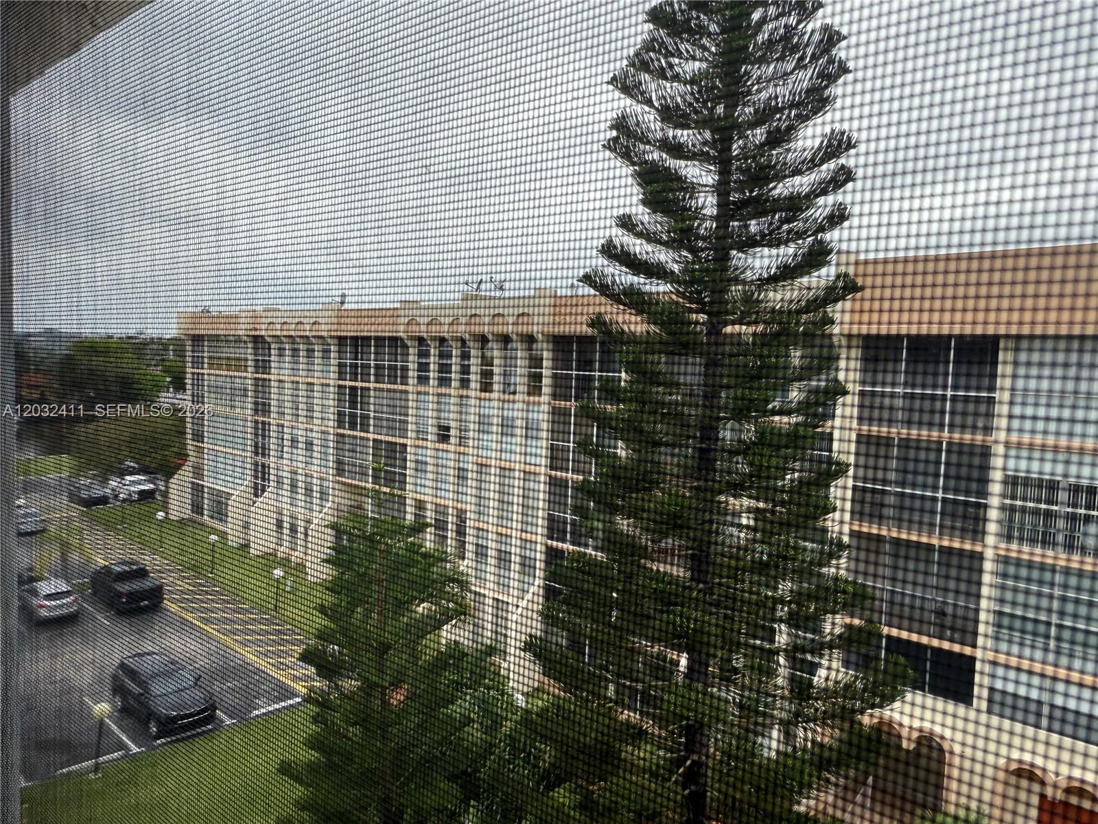 851 Three Islands Blvd # 511