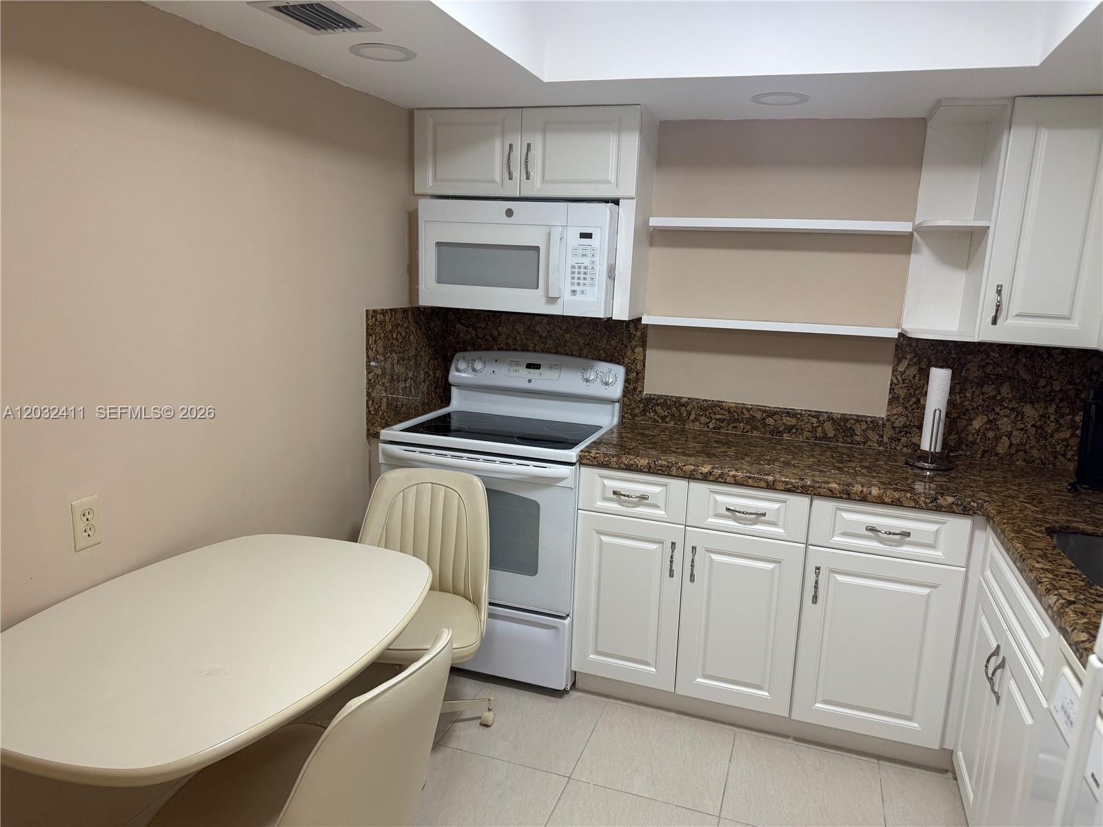 851 Three Islands Blvd # 511