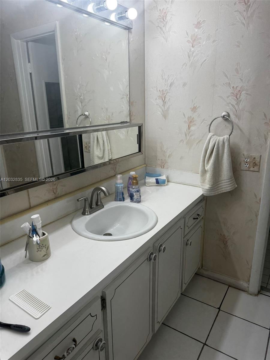 7610 Stirling Rd # 104C