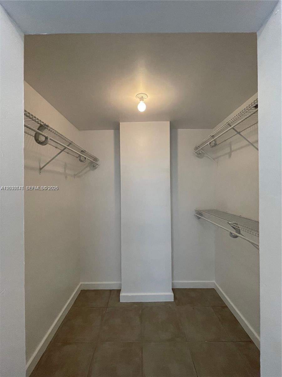 700 NE 63rd St # D606