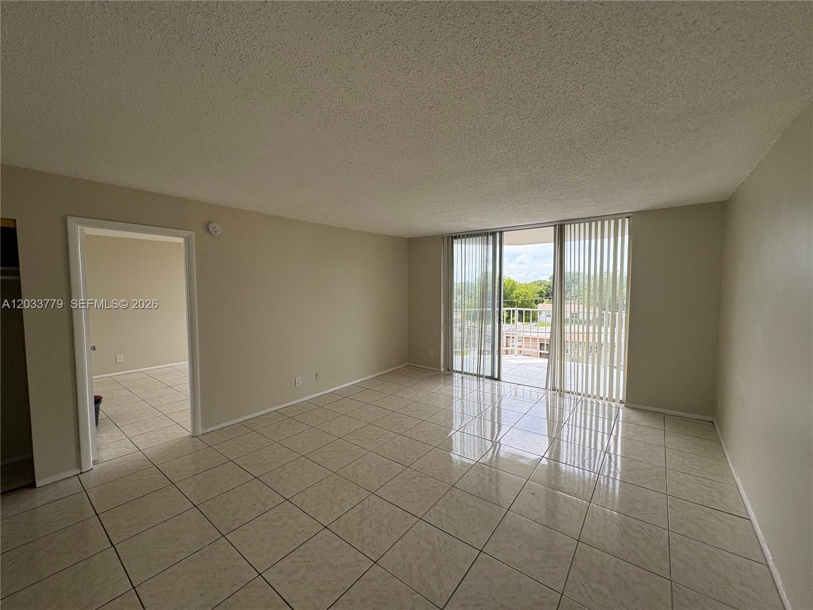 16740 NE 9th Ave # 303