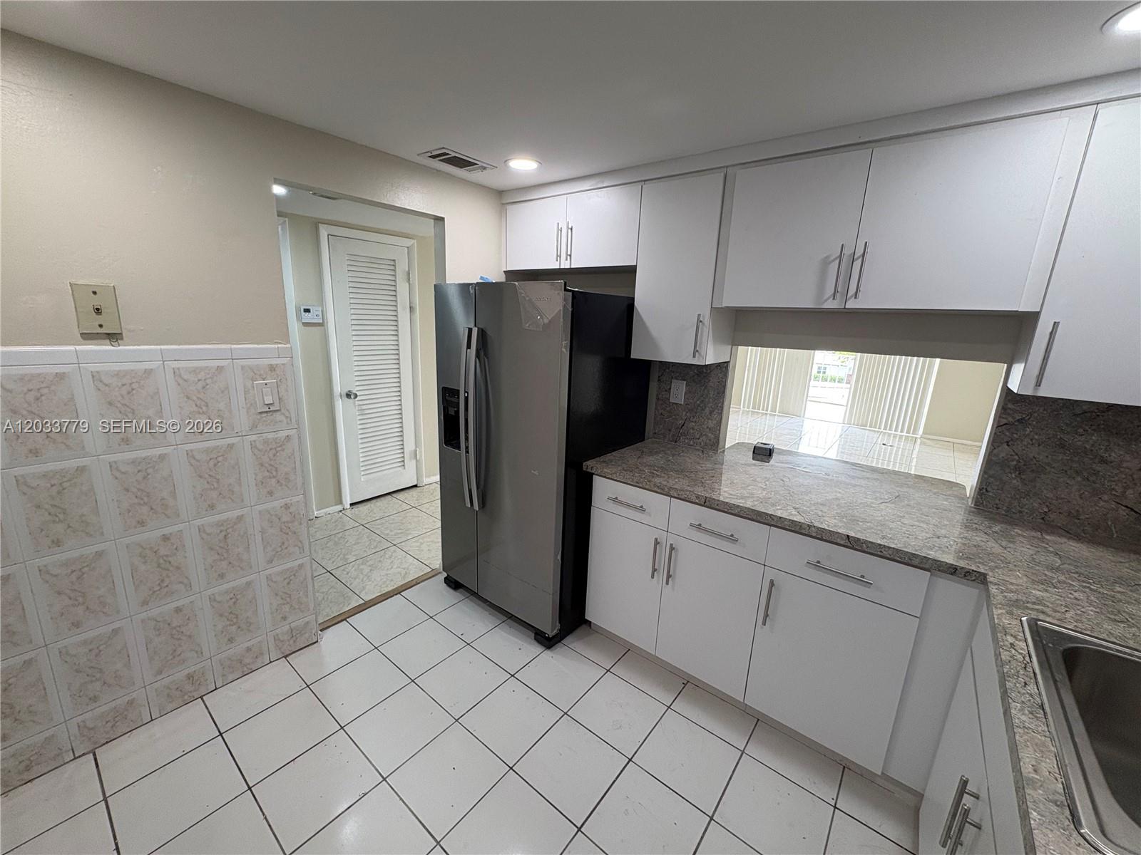 16740 NE 9th Ave # 303