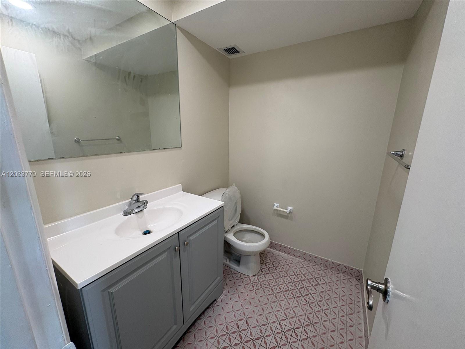 16740 NE 9th Ave # 303