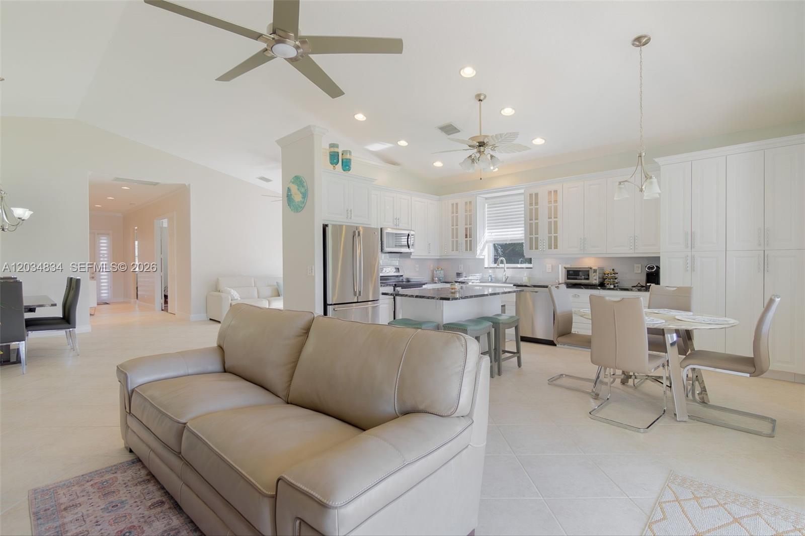 2675 Clipper Cir
