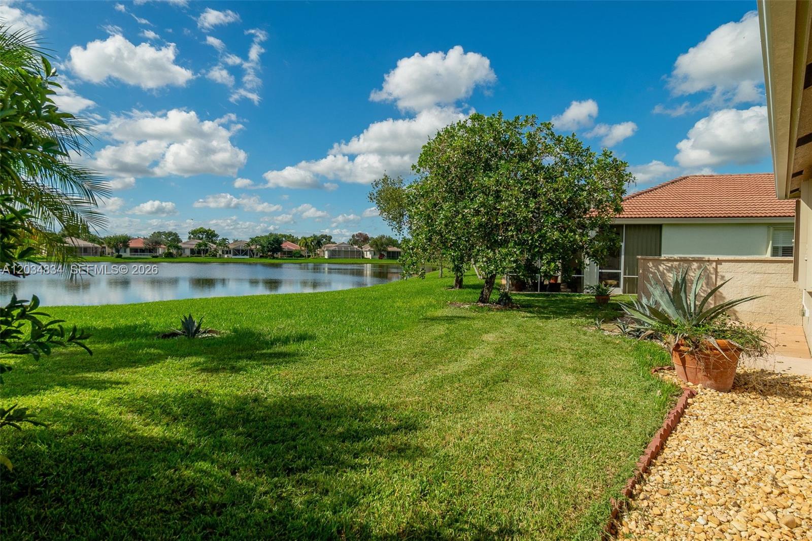 2675 Clipper Cir