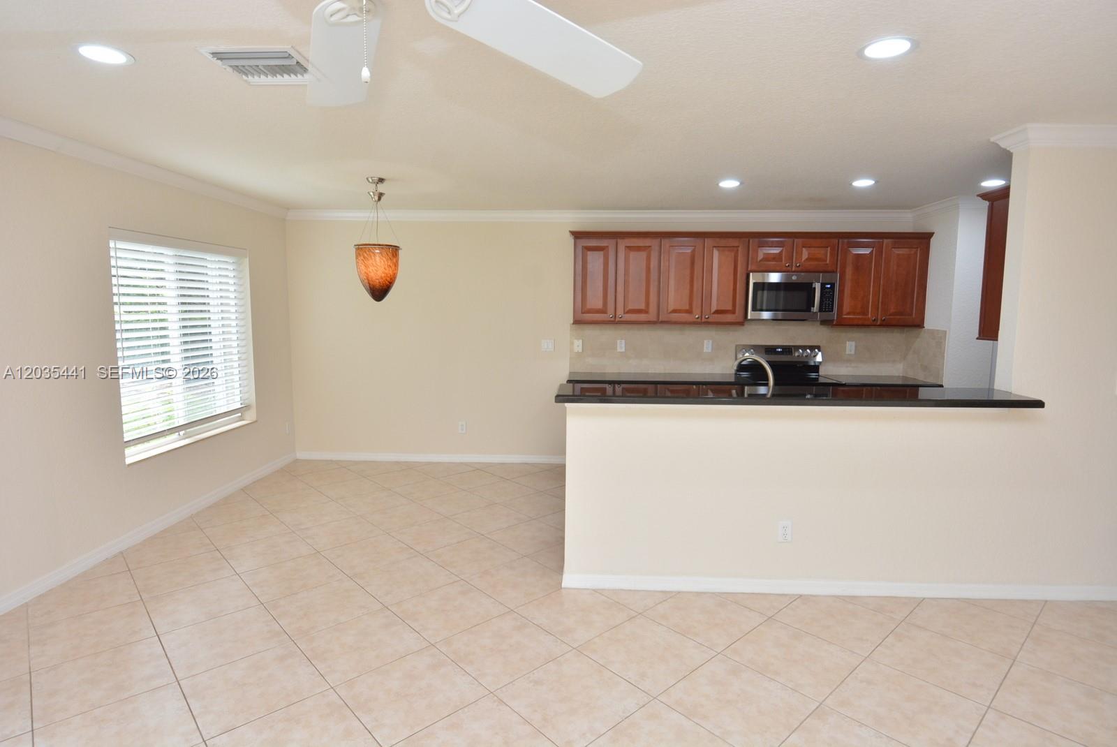 4648 56th Ln