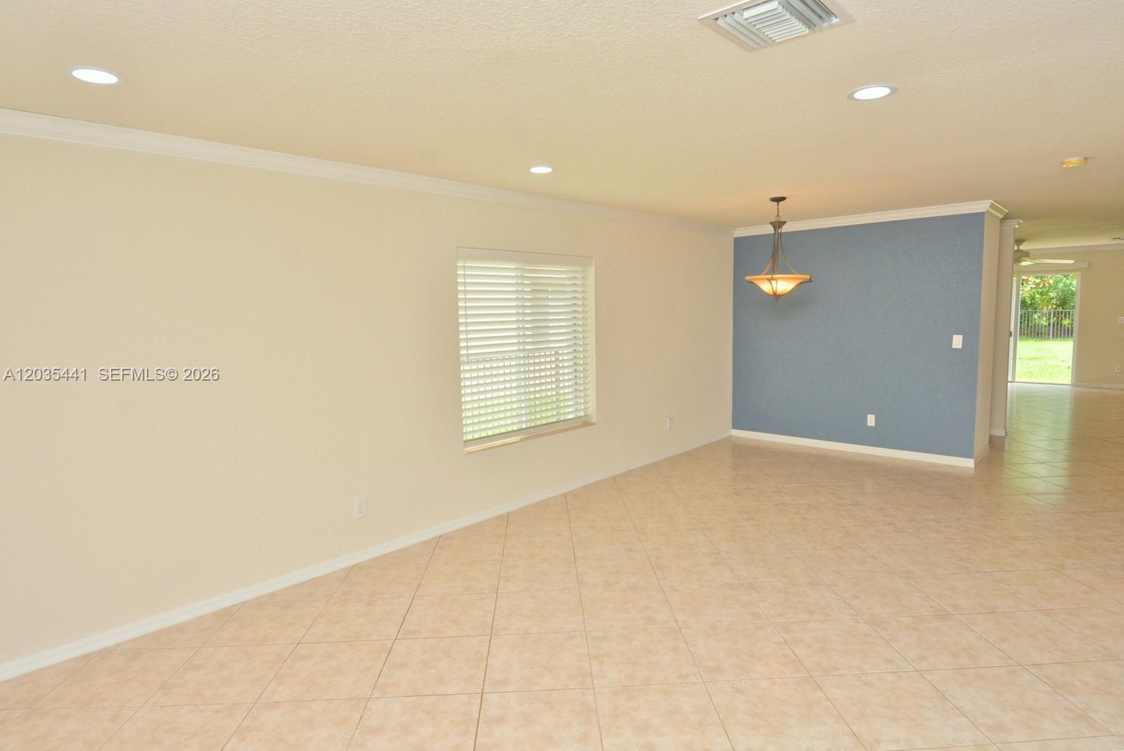 4648 56th Ln