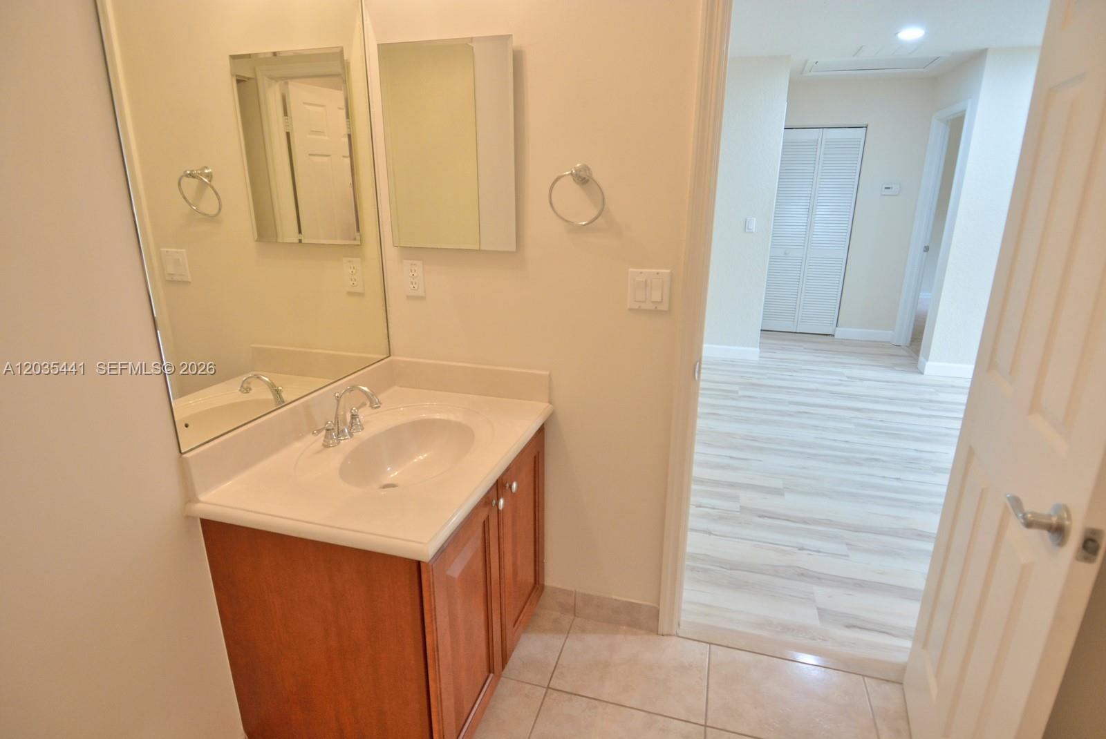 4648 56th Ln