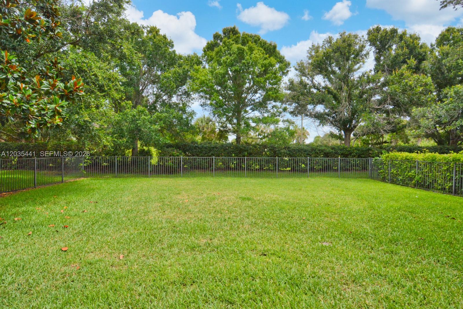4648 56th Ln