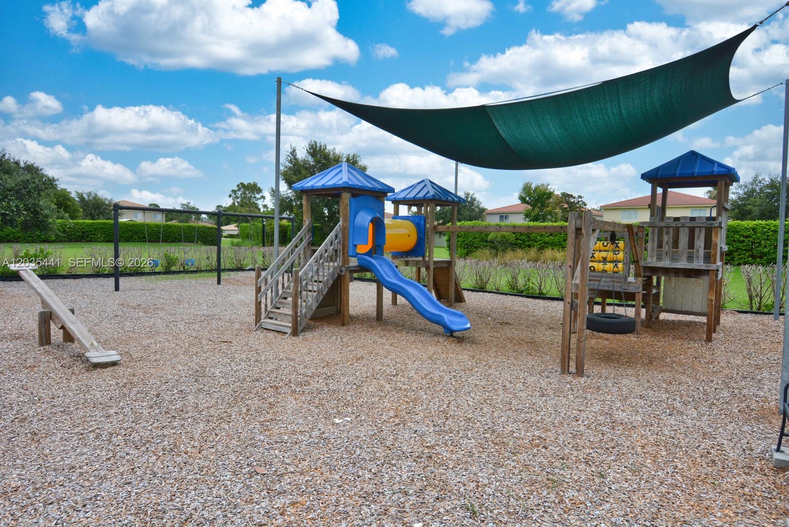4648 56th Ln