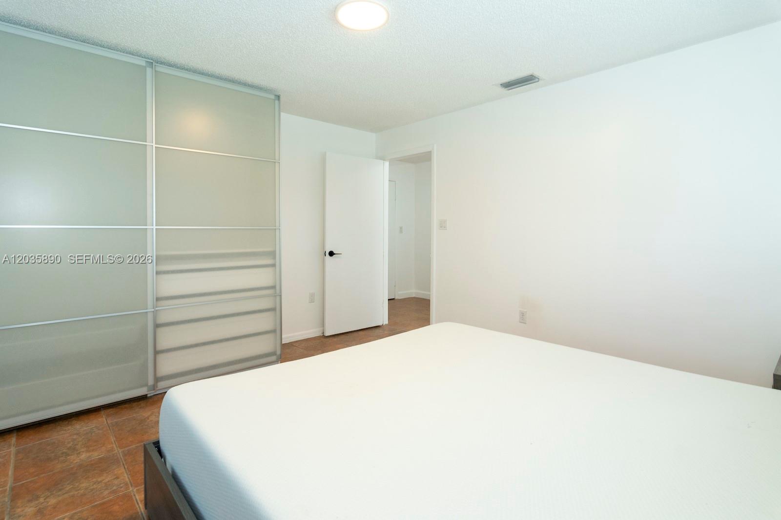 2729 SW 67th Ave # 0 Unit: #0