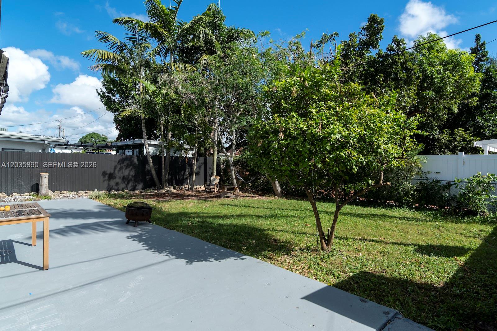 2729 SW 67th Ave # 0 Unit: #0