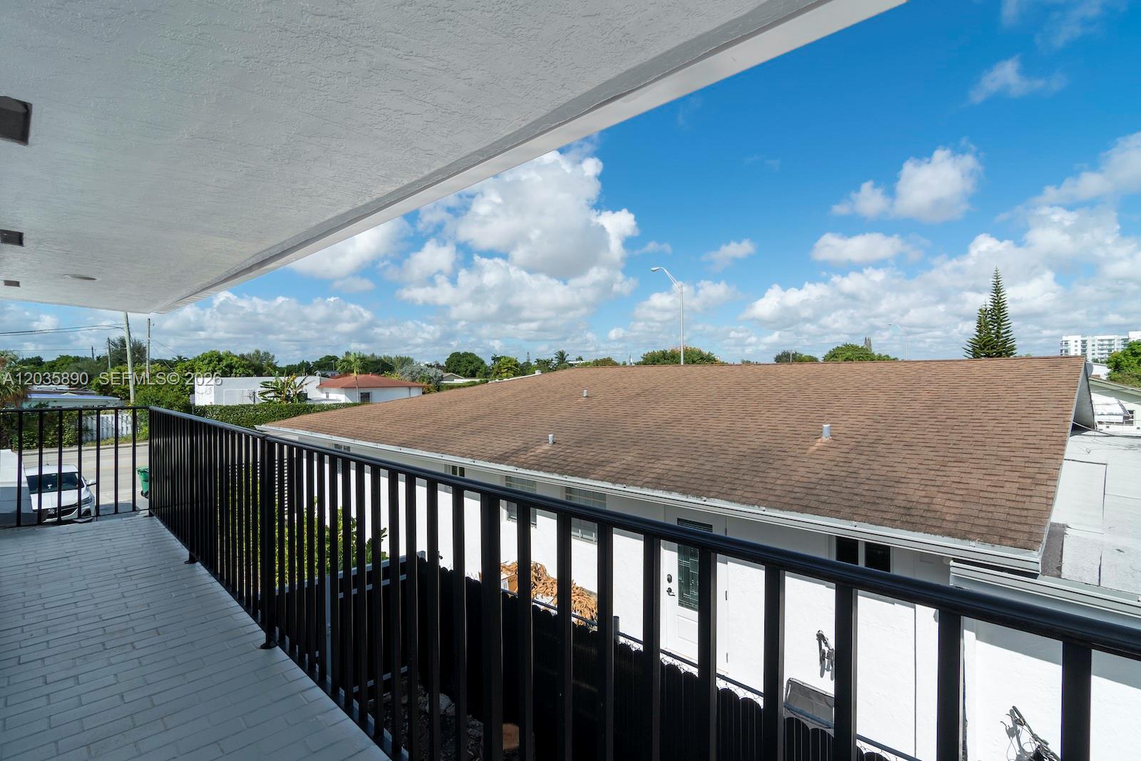 2729 SW 67th Ave # 0 Unit: #0