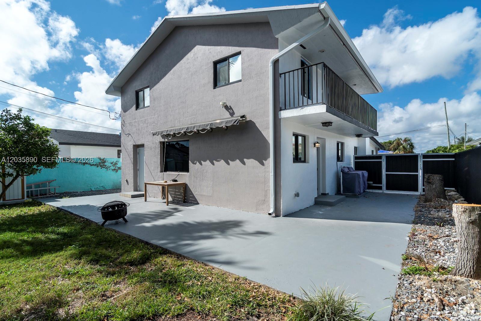 2729 SW 67th Ave # 0 Unit: #0