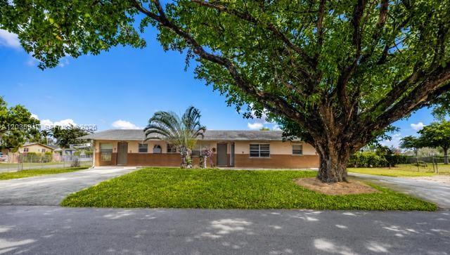 356 SW 2nd Pl # 3 Unit: 1-3