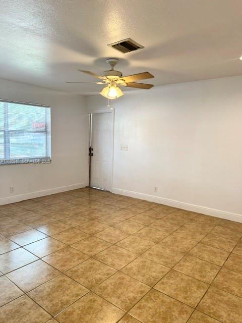 356 SW 2nd Pl # 3 Unit: 1-3