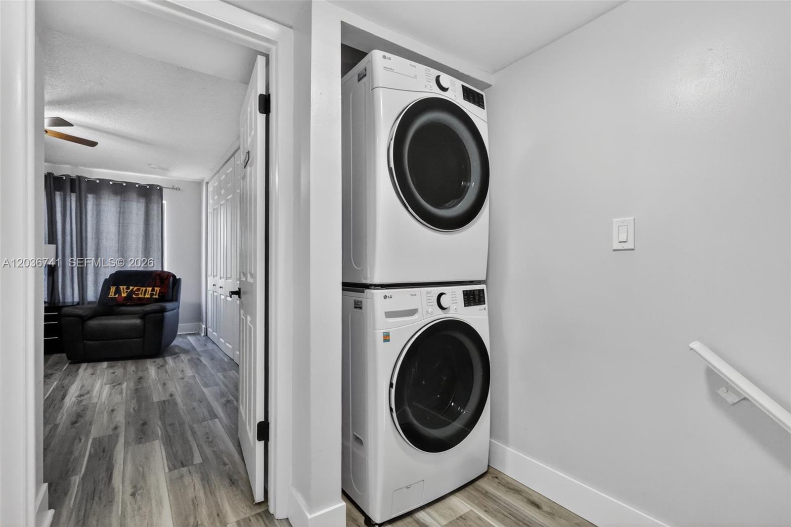 4427 Luxemburg Ct