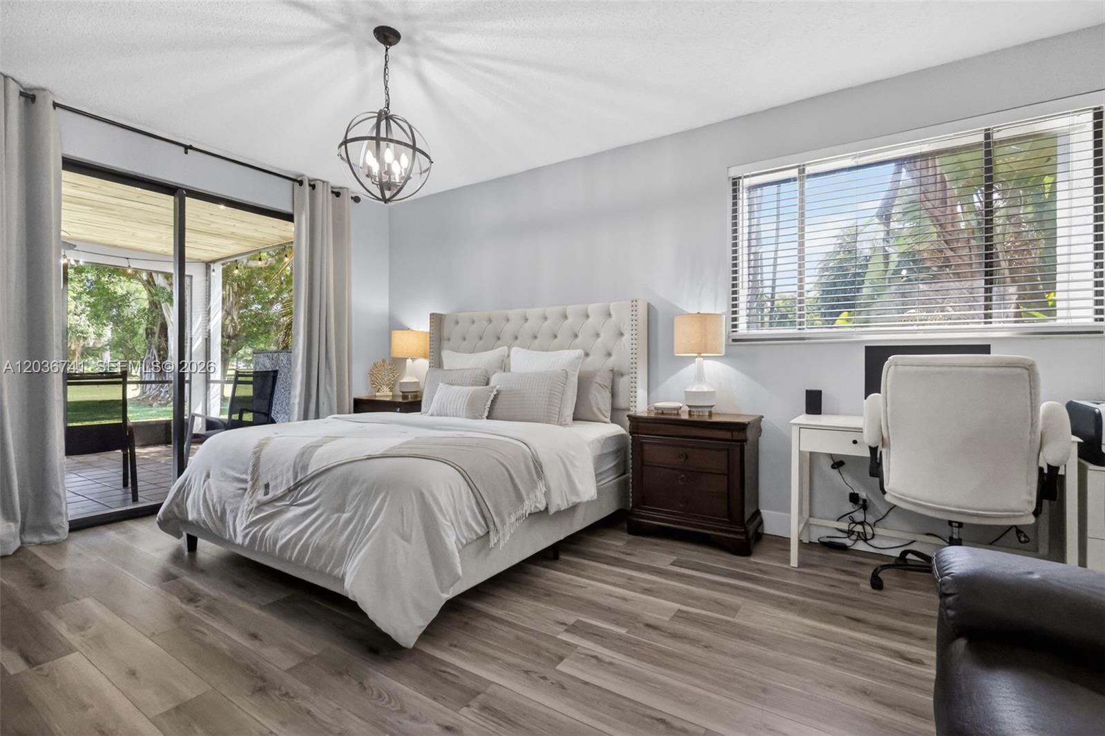4427 Luxemburg Ct