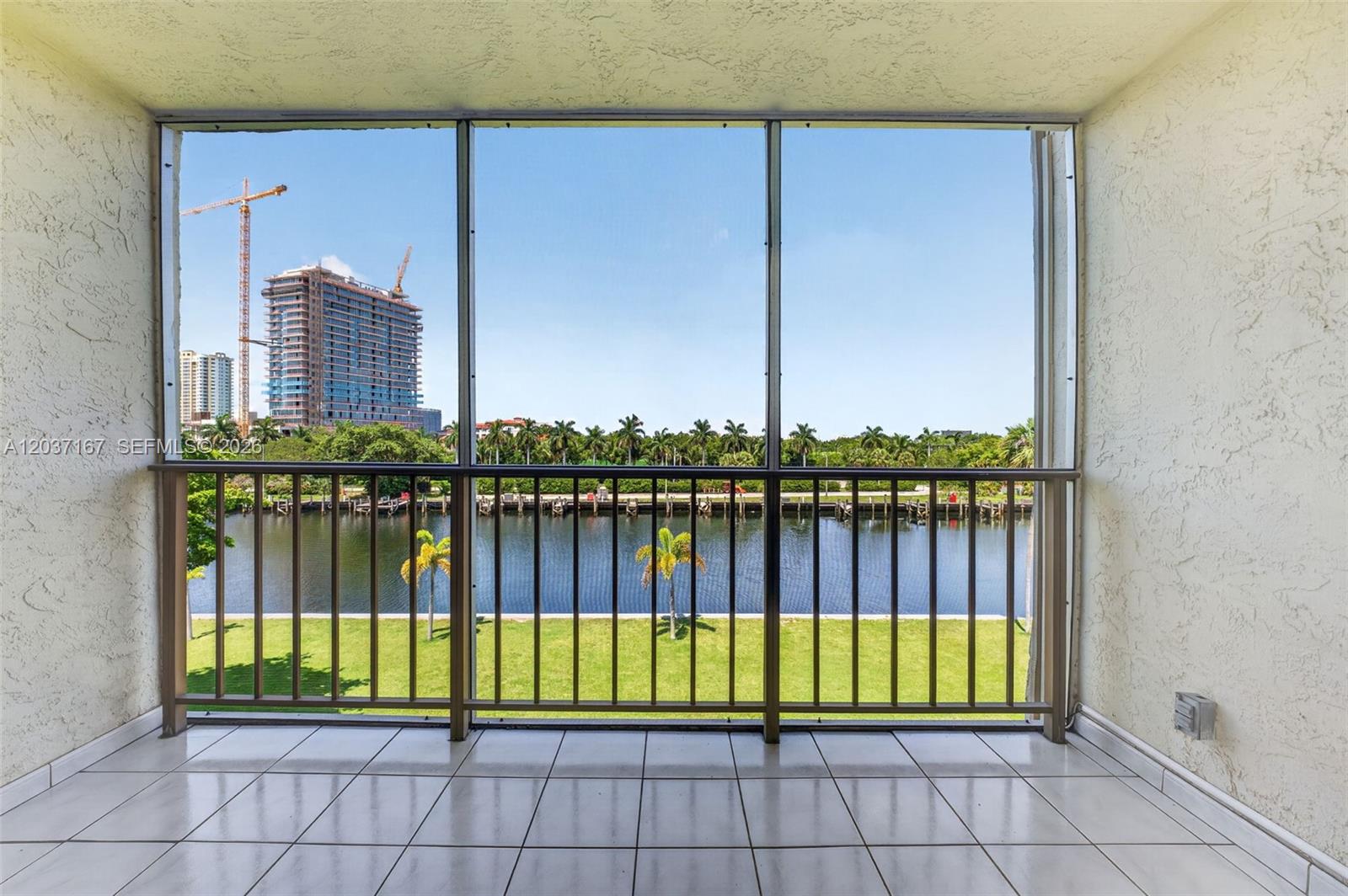 601 Three Islands Blvd # 403
