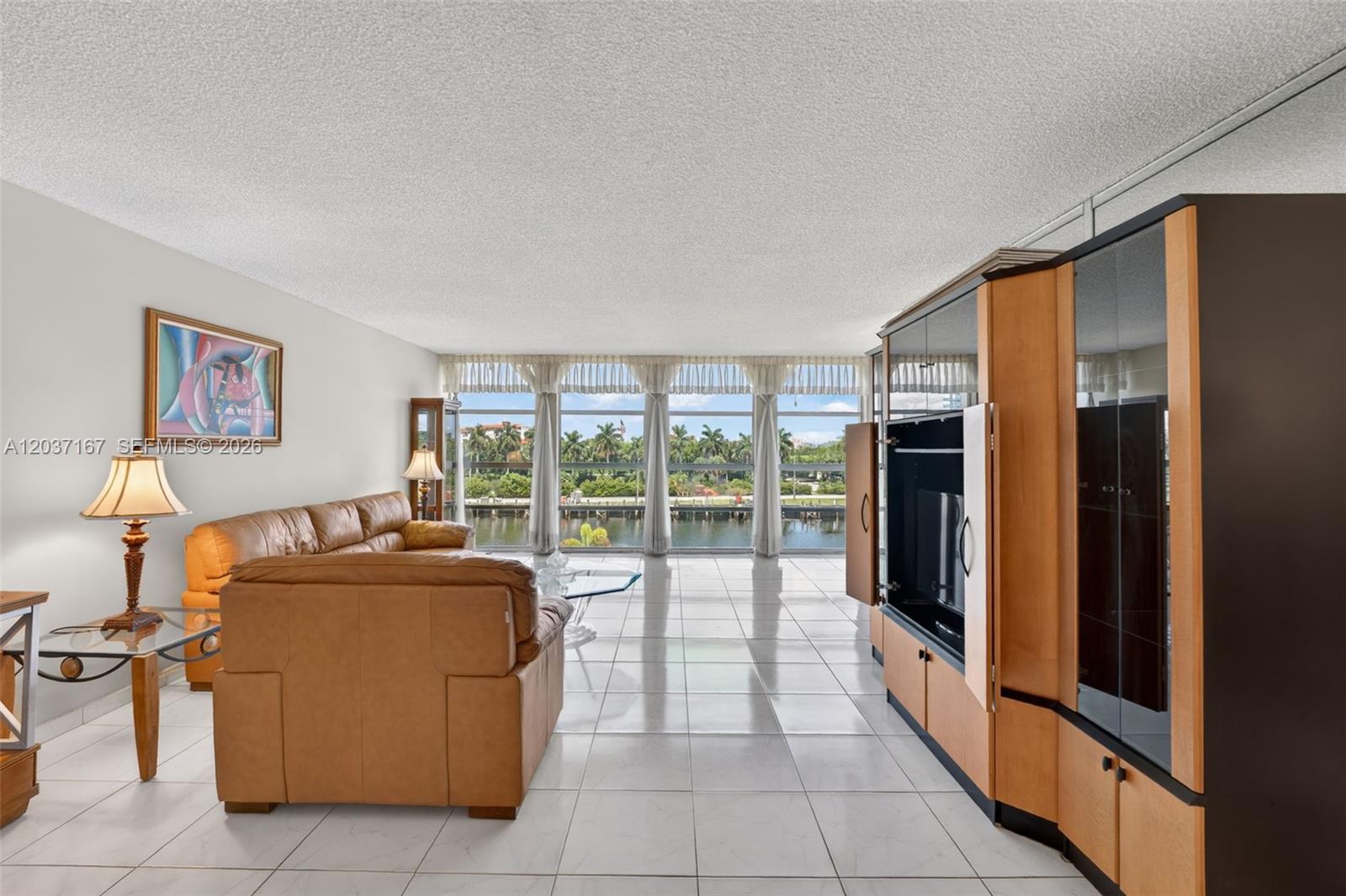 601 Three Islands Blvd # 403