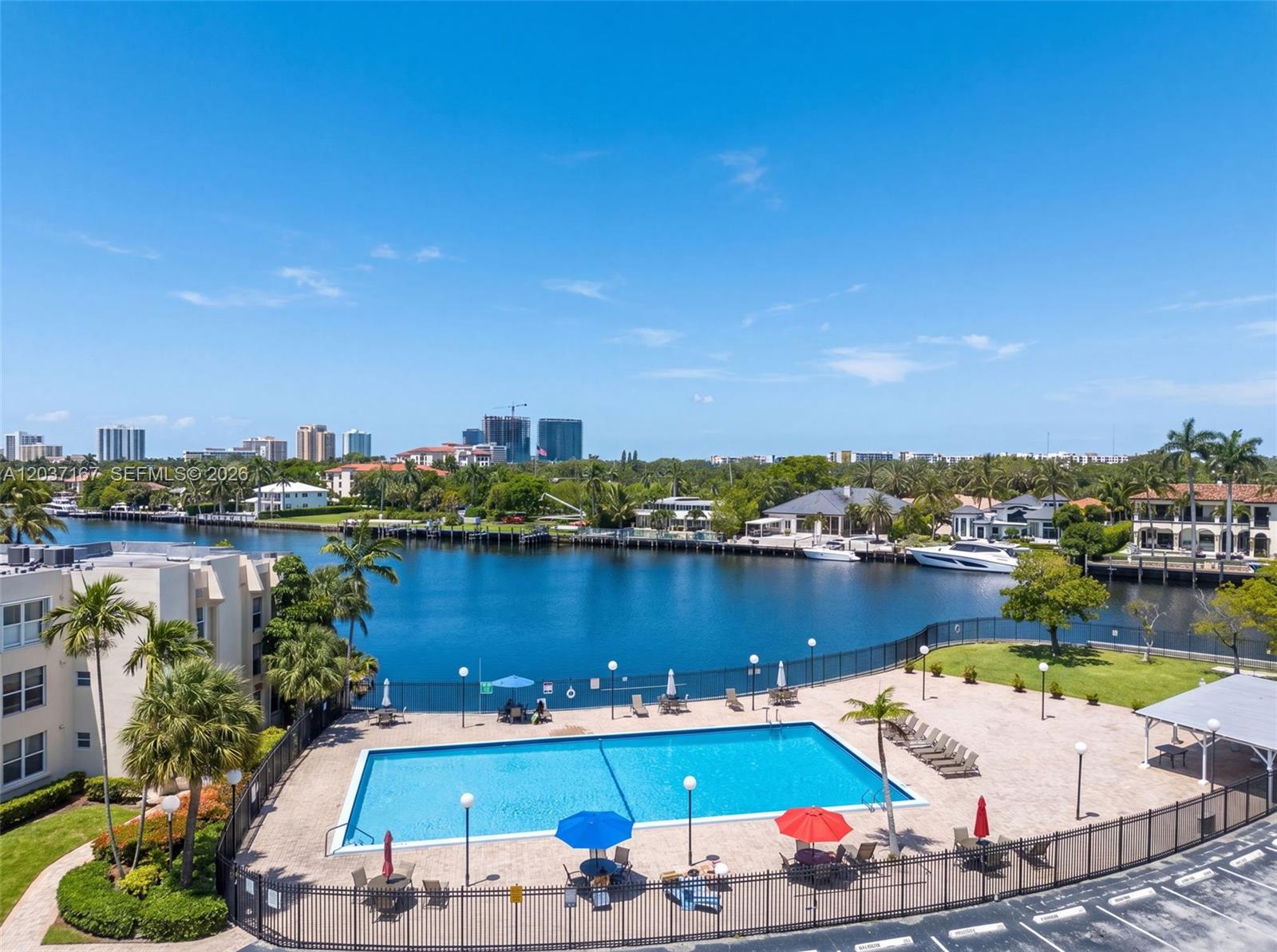 601 Three Islands Blvd # 403