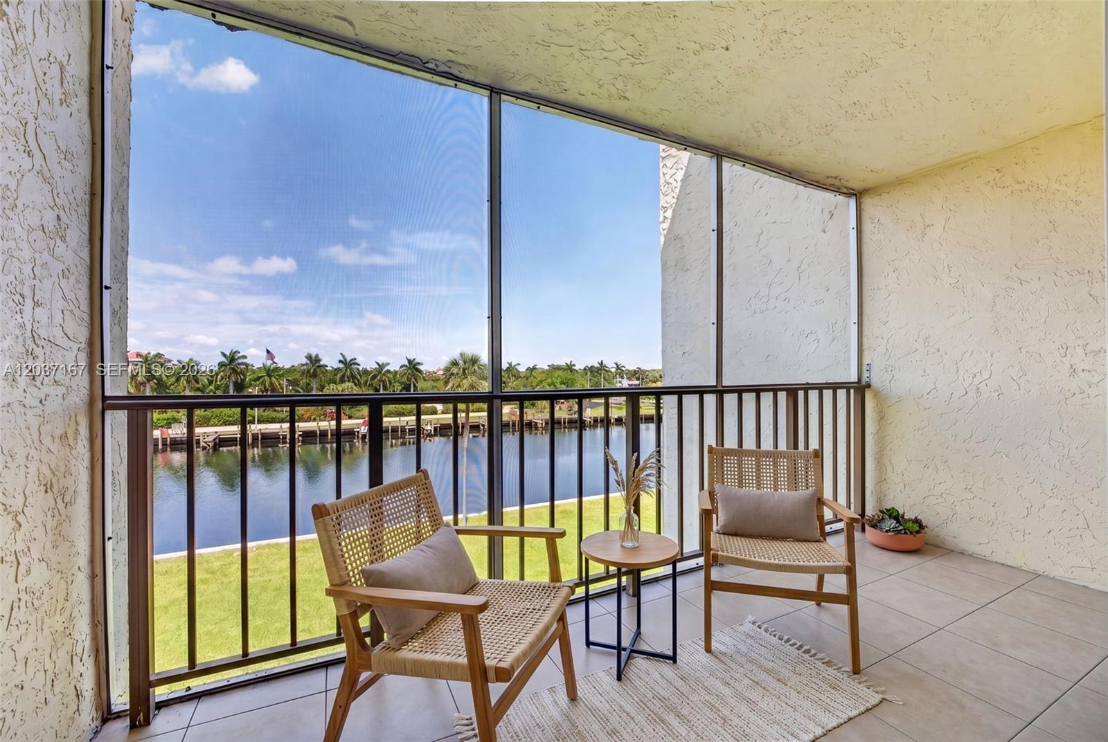 601 Three Islands Blvd # 403