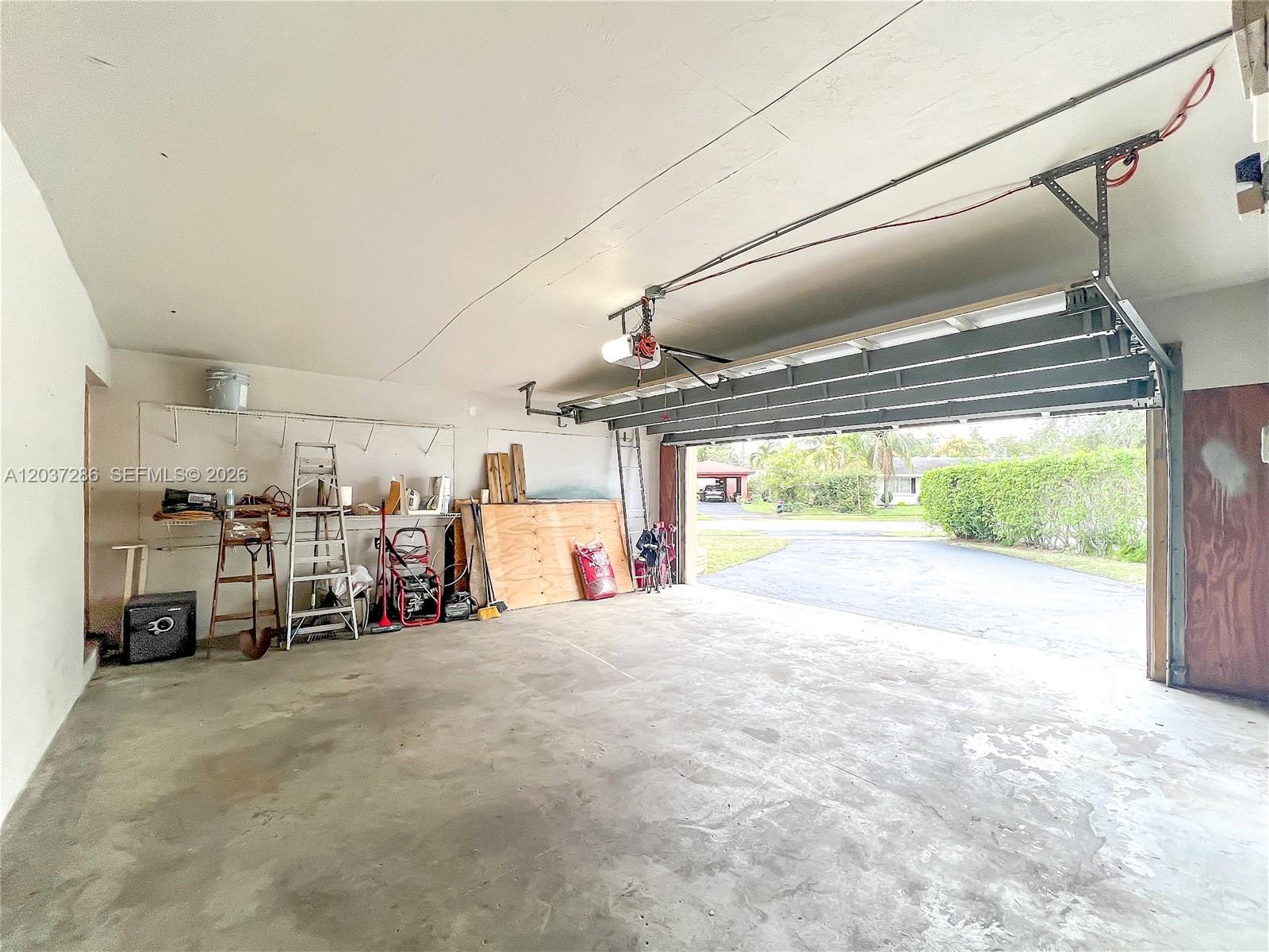 192 SW 62nd Ter