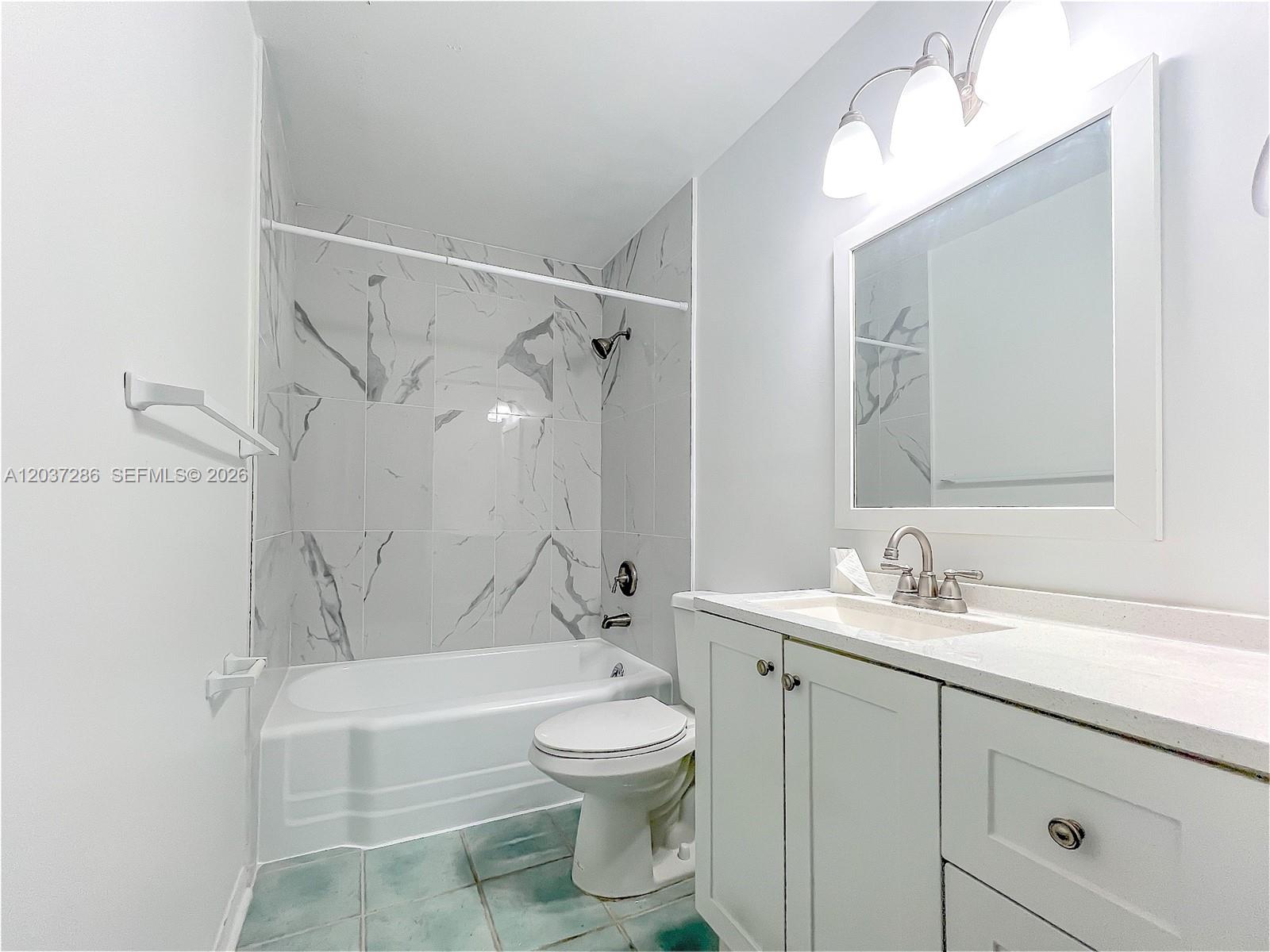 192 SW 62nd Ter