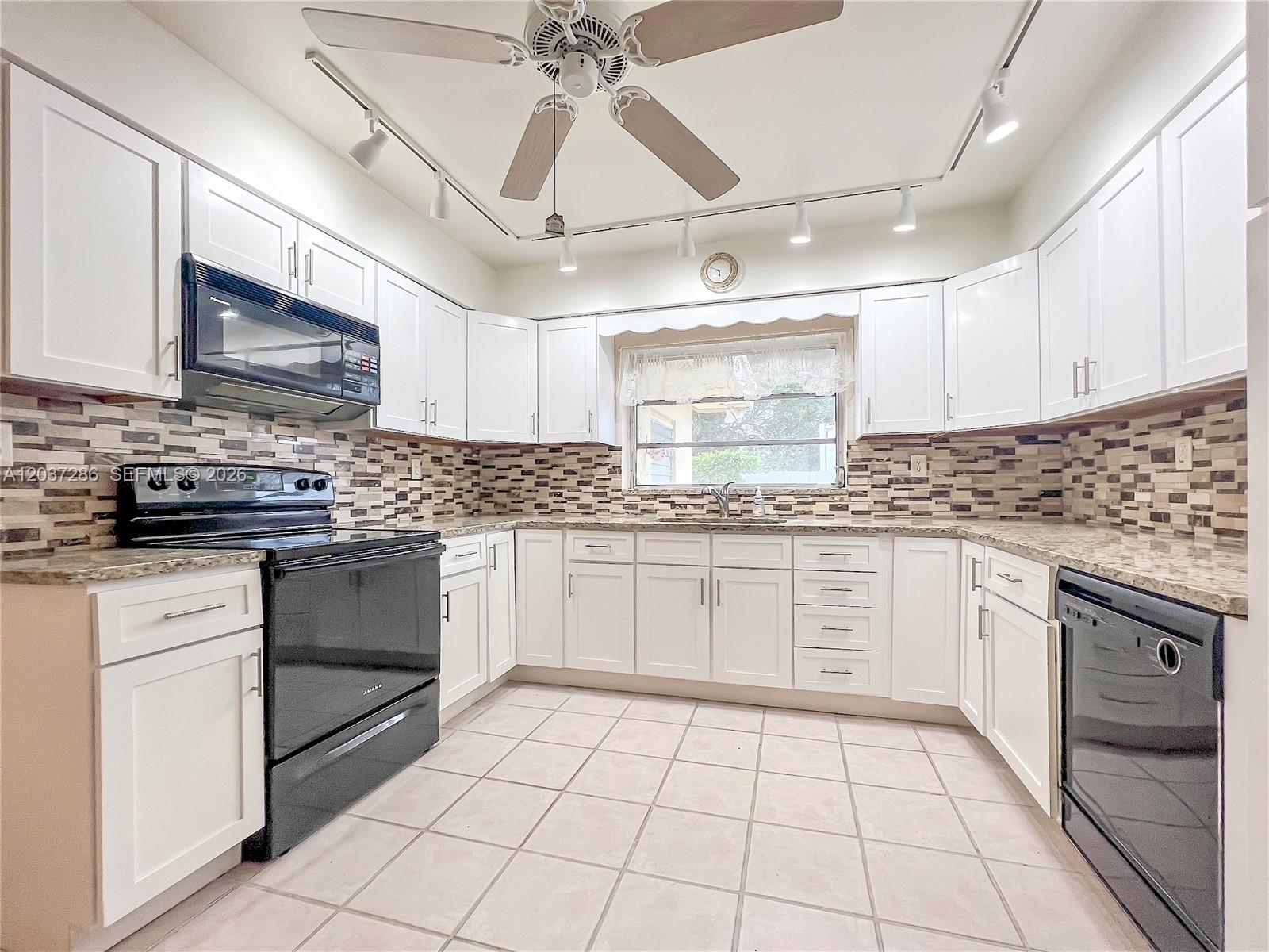 192 SW 62nd Ter