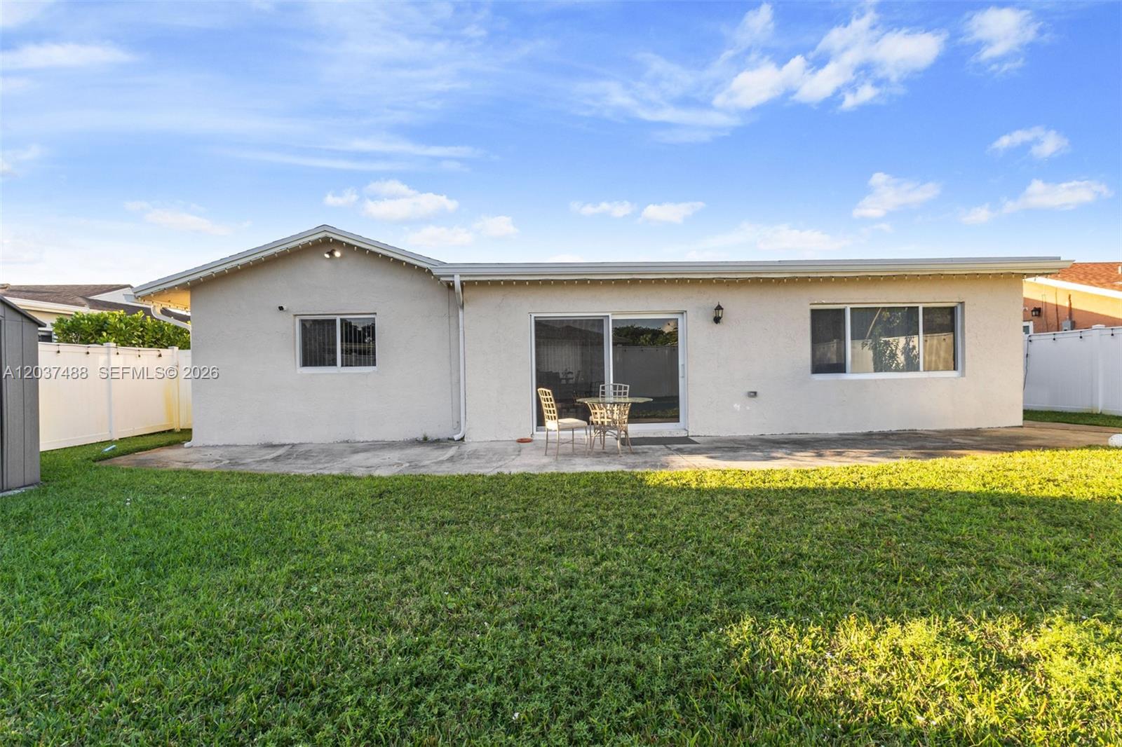 8014 NW 101st Ave