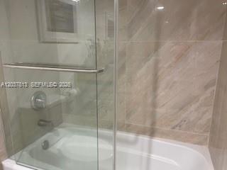 1050 SE 15th St # 202