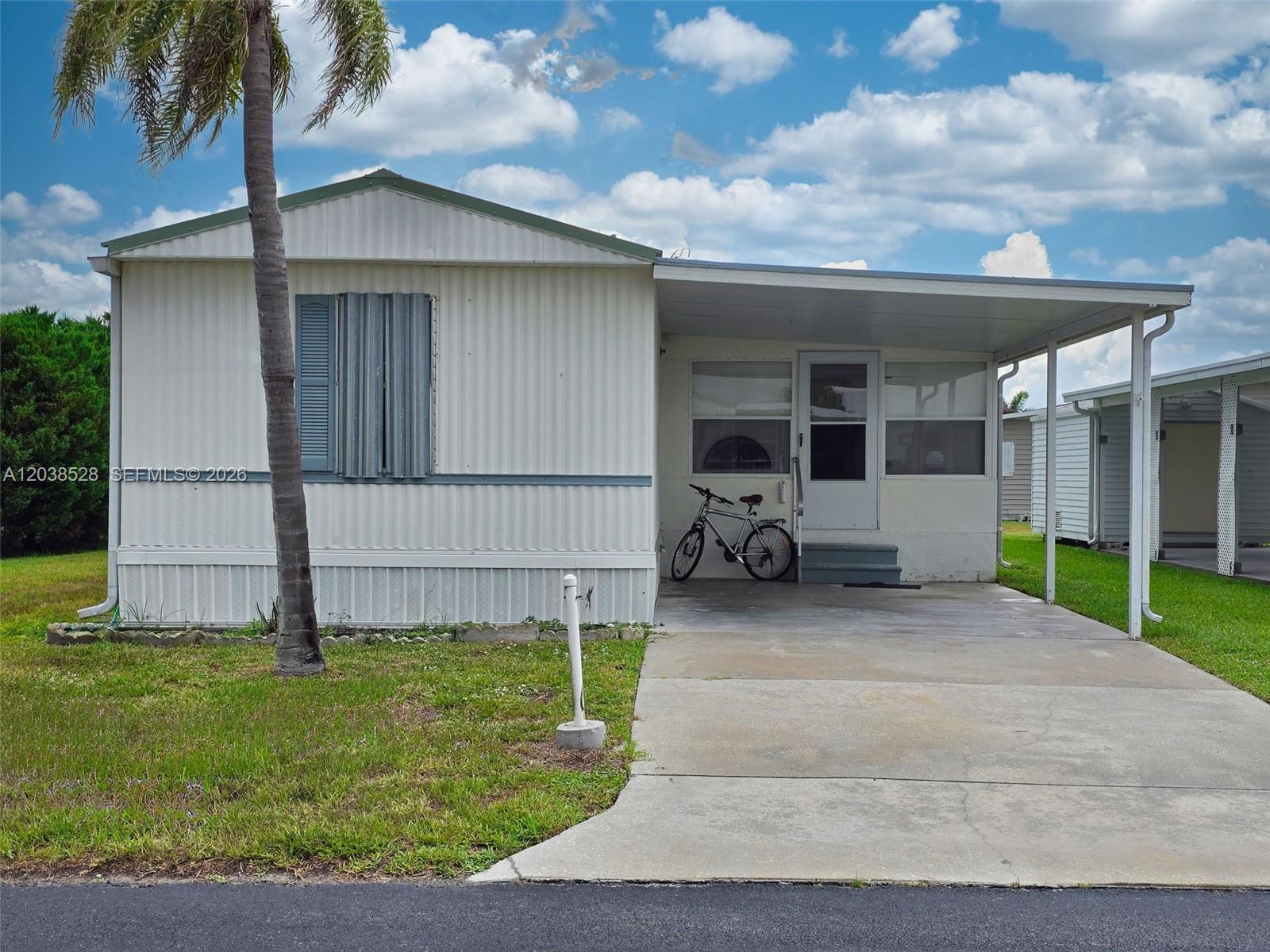 1601 US HWY 441 SE #156