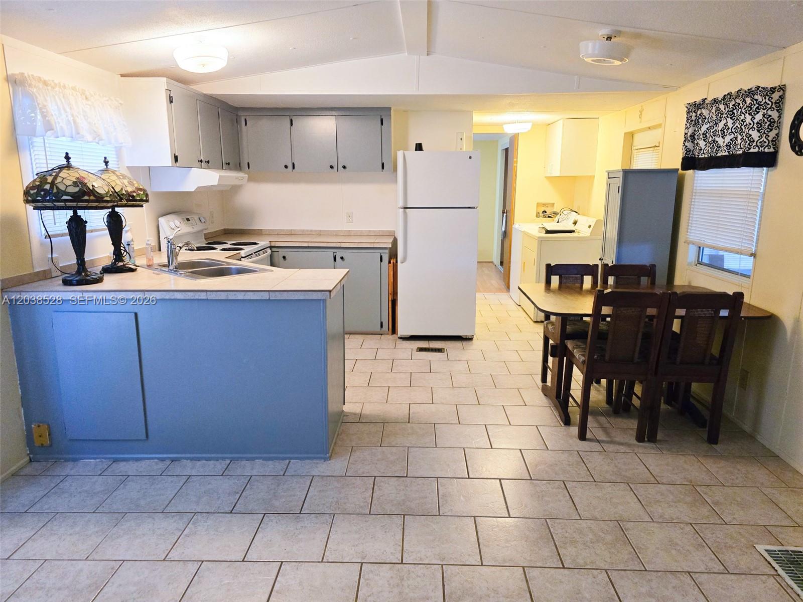 1601 US HWY 441 SE #156