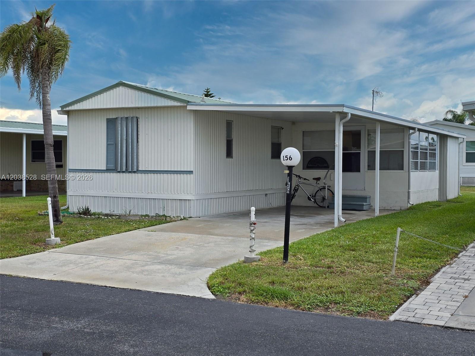 1601 US HWY 441 SE #156