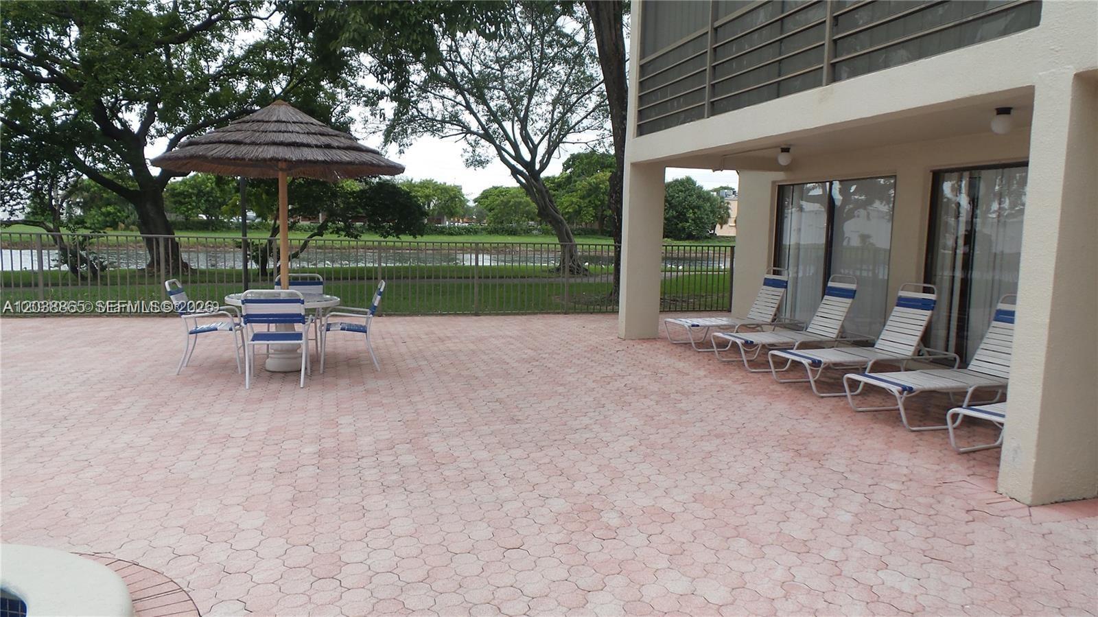 2320 S Cypress Bend Dr # 206