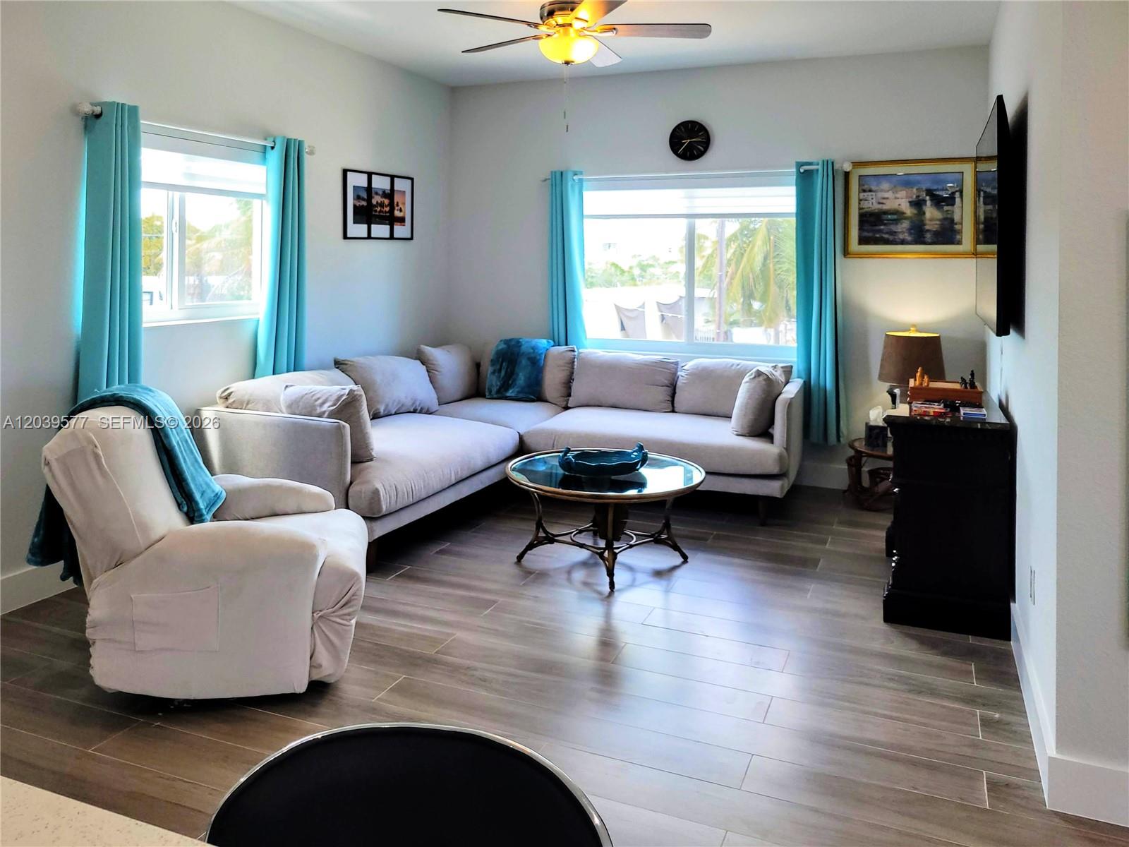 554 Gordon Cir